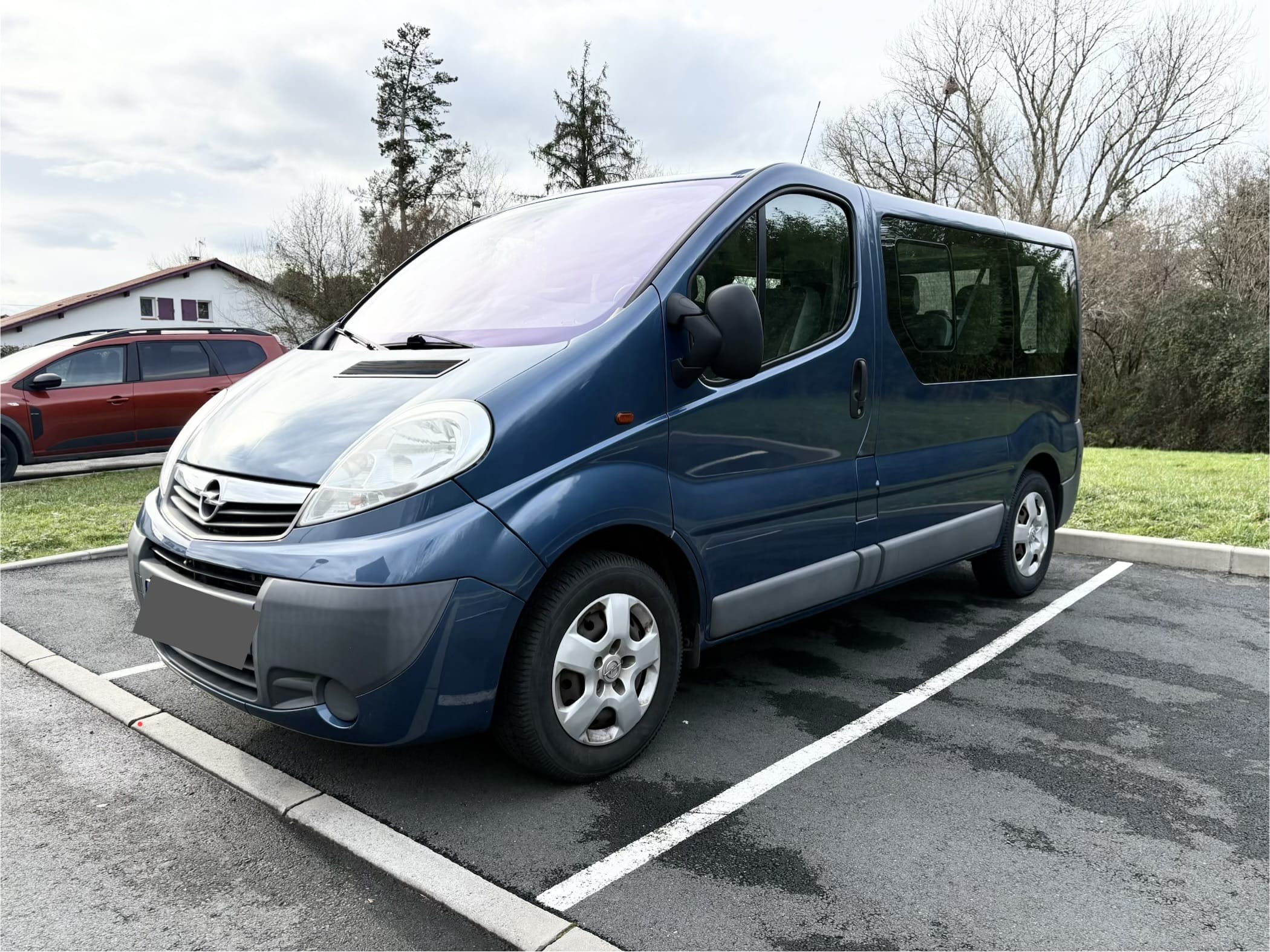 Opel Vivaro Combi avec Climatisation