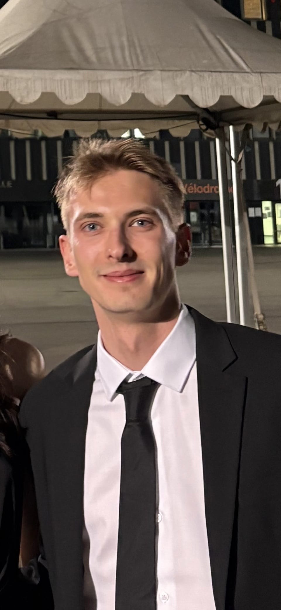 Victor