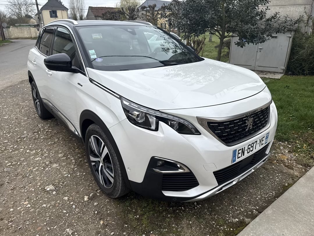 Peugeot 3008, 2017, Essence 95, automatique