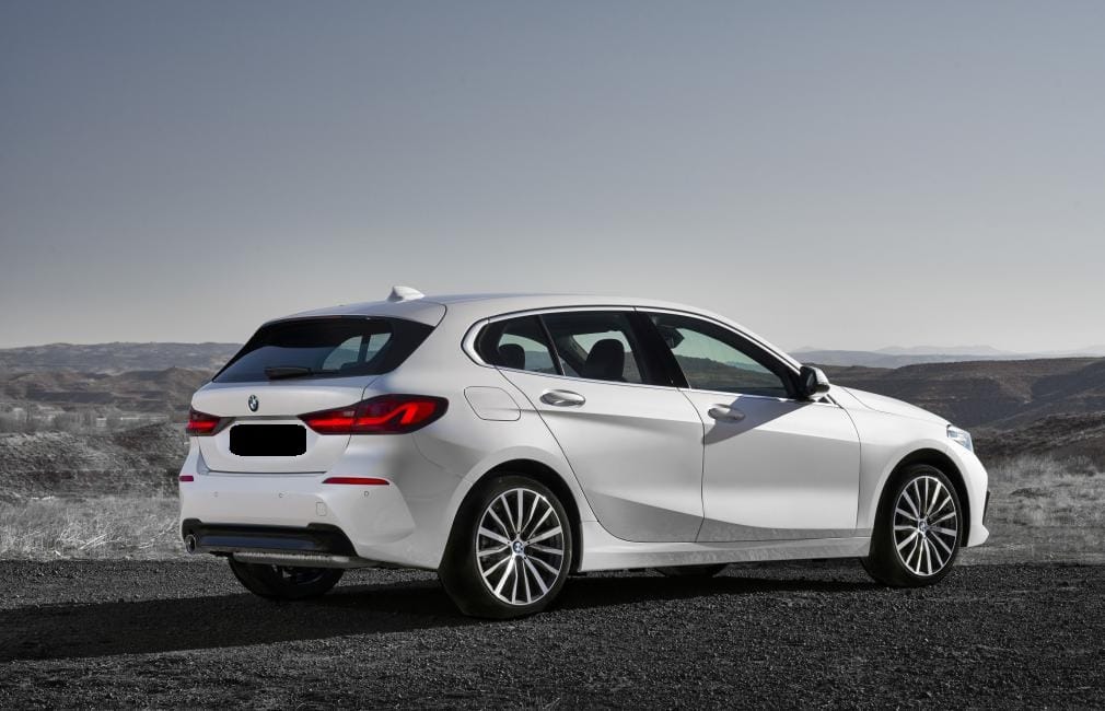 BMW Série 1 Boite Auto (GR354) (Clim, GPS, connectivité smartphone, ...) avec Climatisation