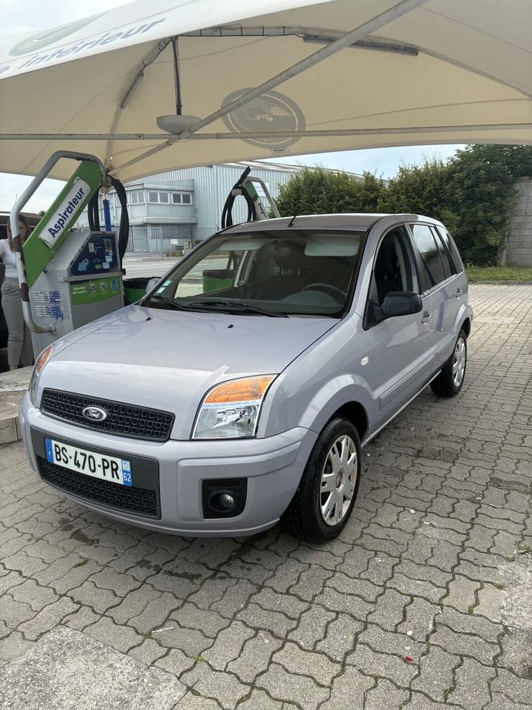 Ford Fusion, 2011, Essence 95