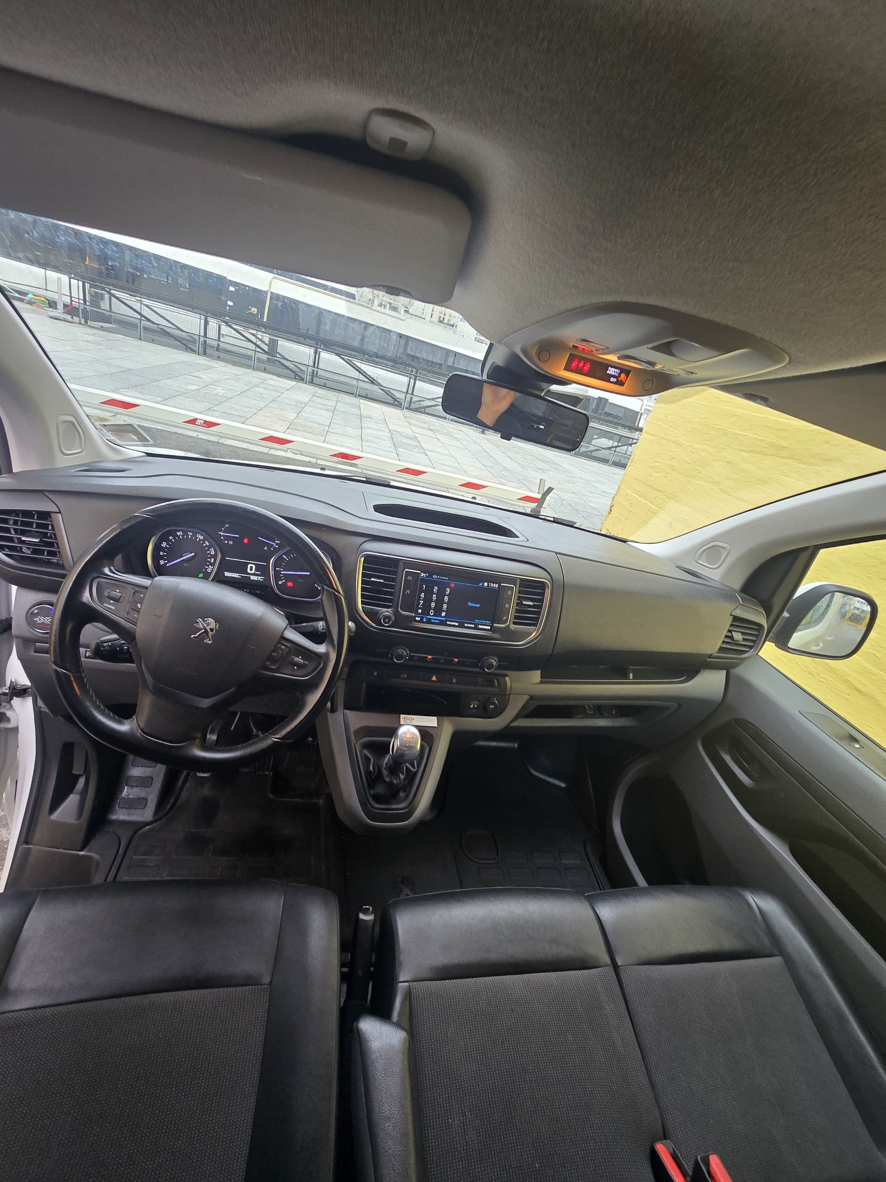 Peugeot Expert 2.0 tdi med Bluetooth audio