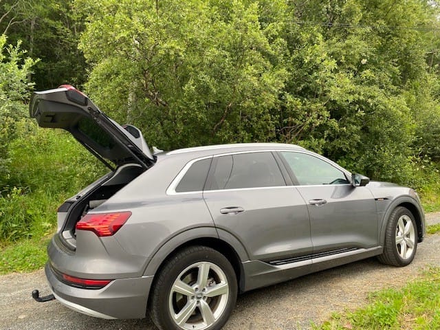 Audi e-tron med Cruisekontroll