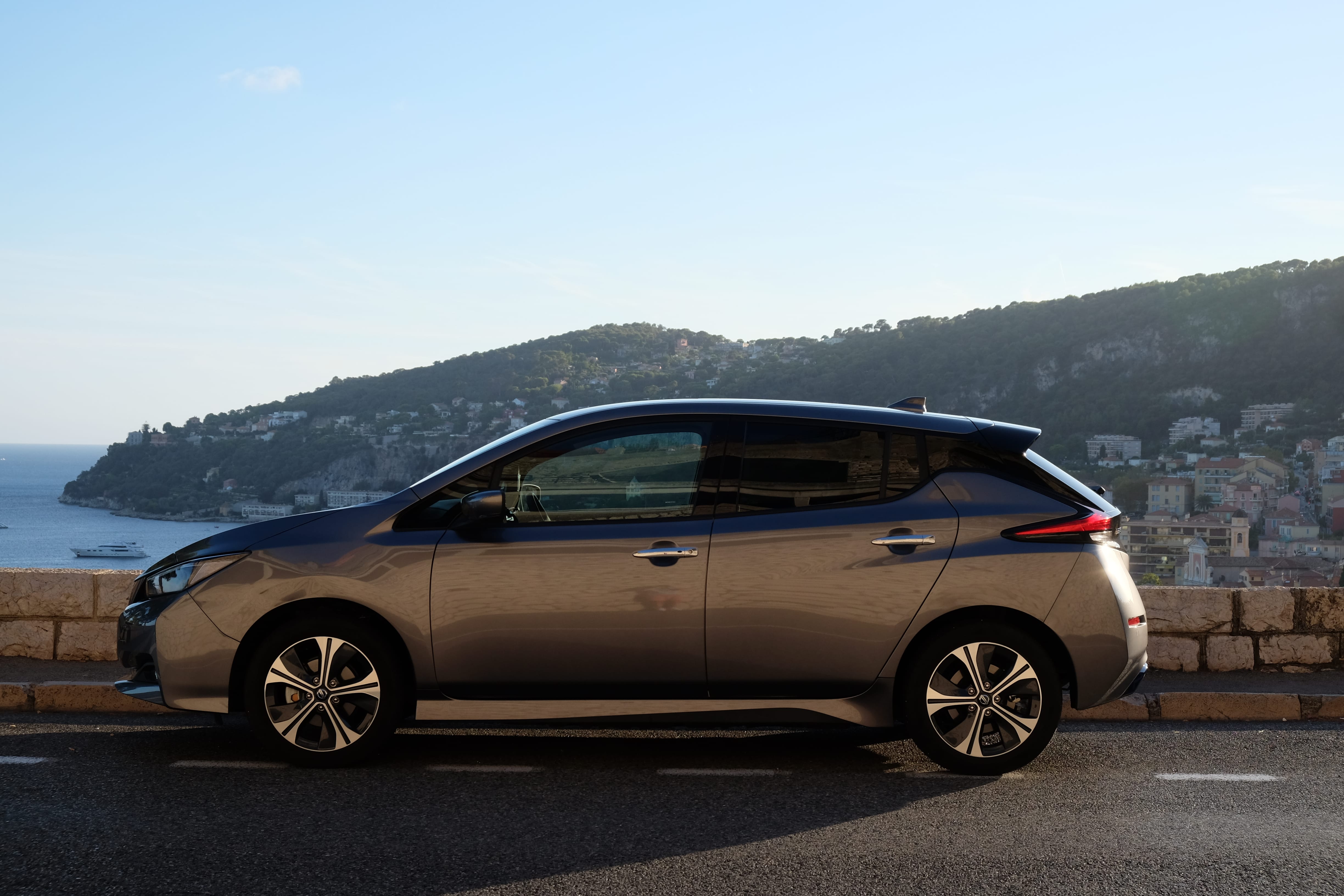 Nissan Leaf 62kWh 217Ch N-Connecta avec Climatisation