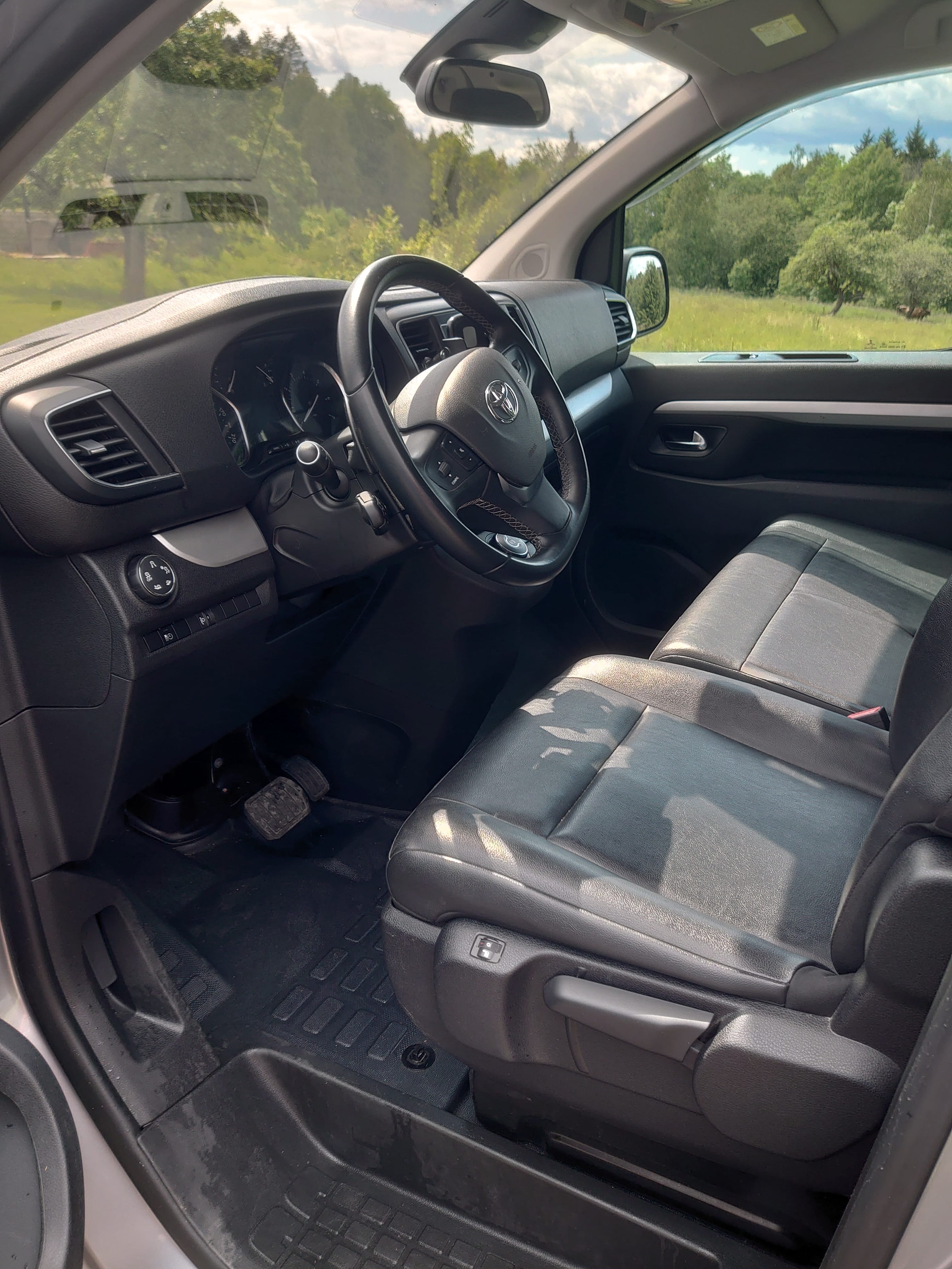 Toyota Proace Verso med Cruisekontroll