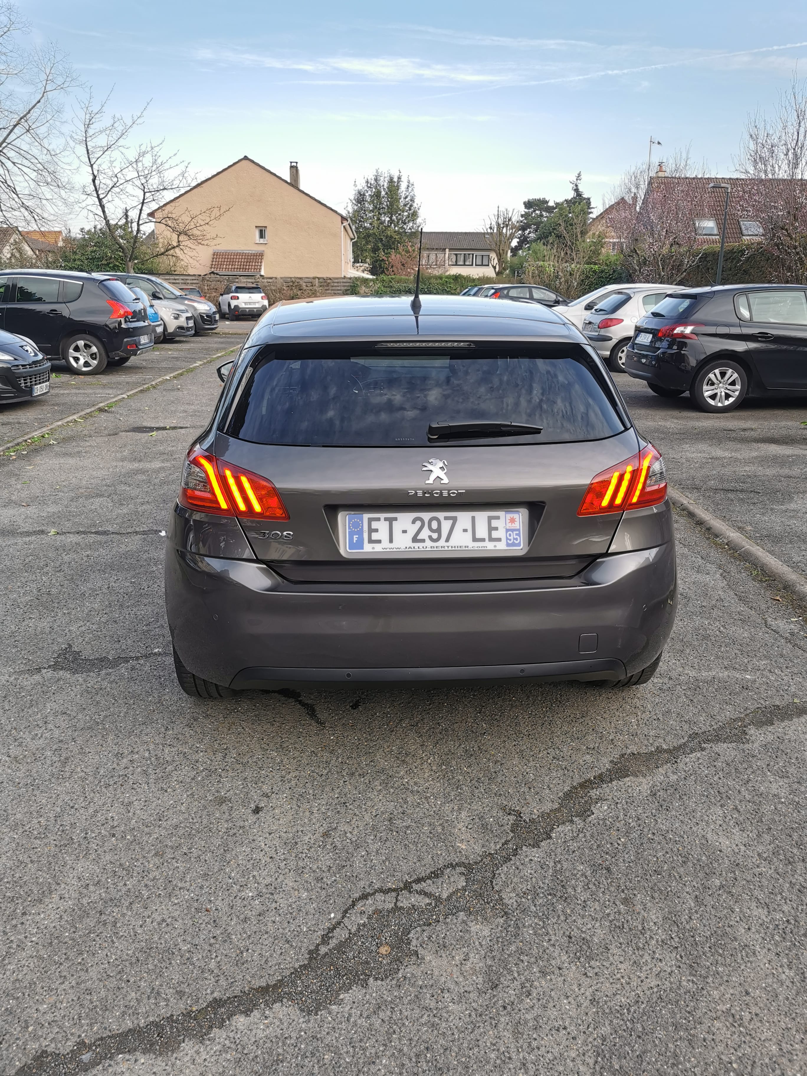Peugeot 308 avec Régulateur de vitesse