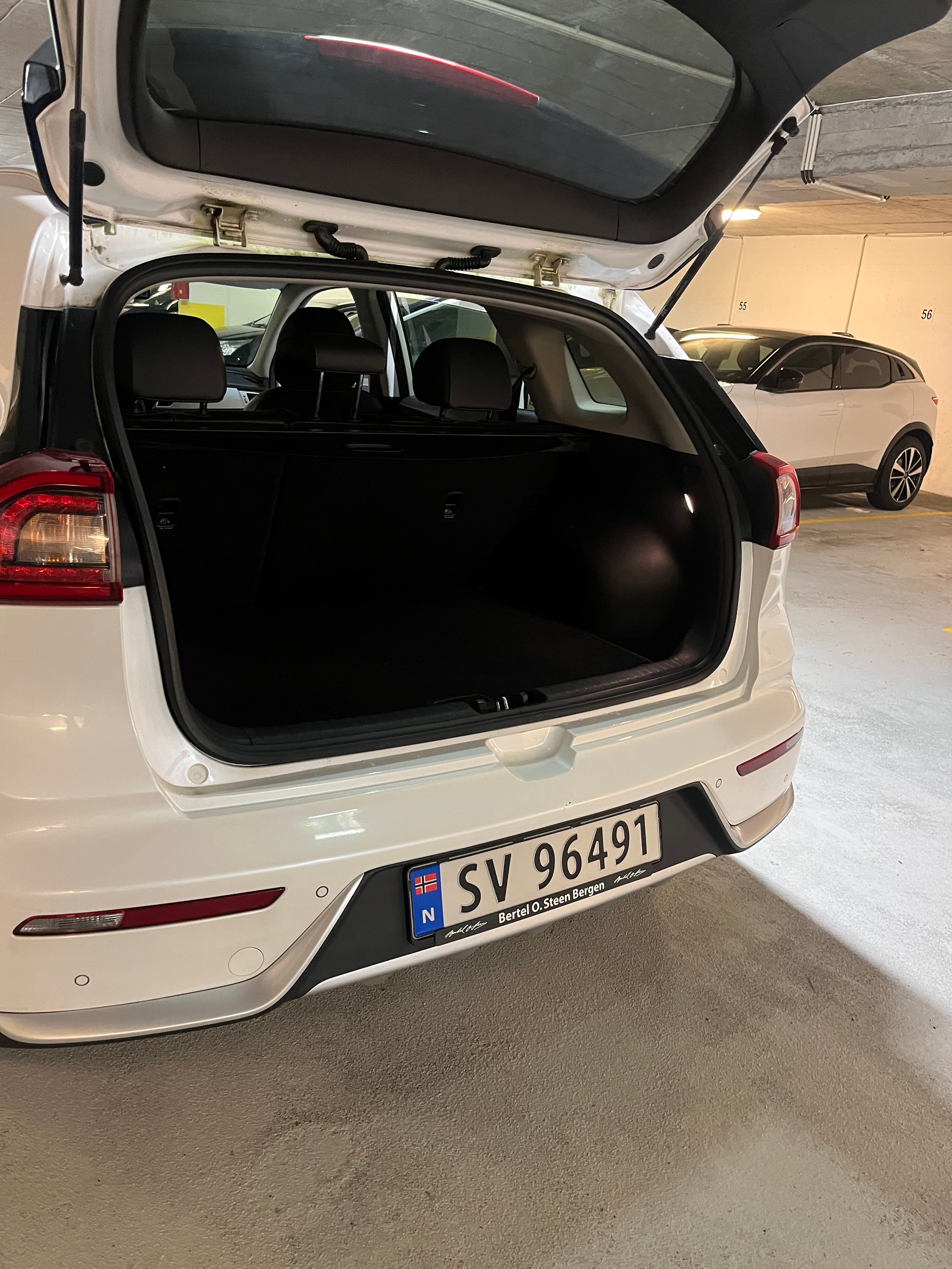 Kia Niro Hybrid med Cruisekontroll