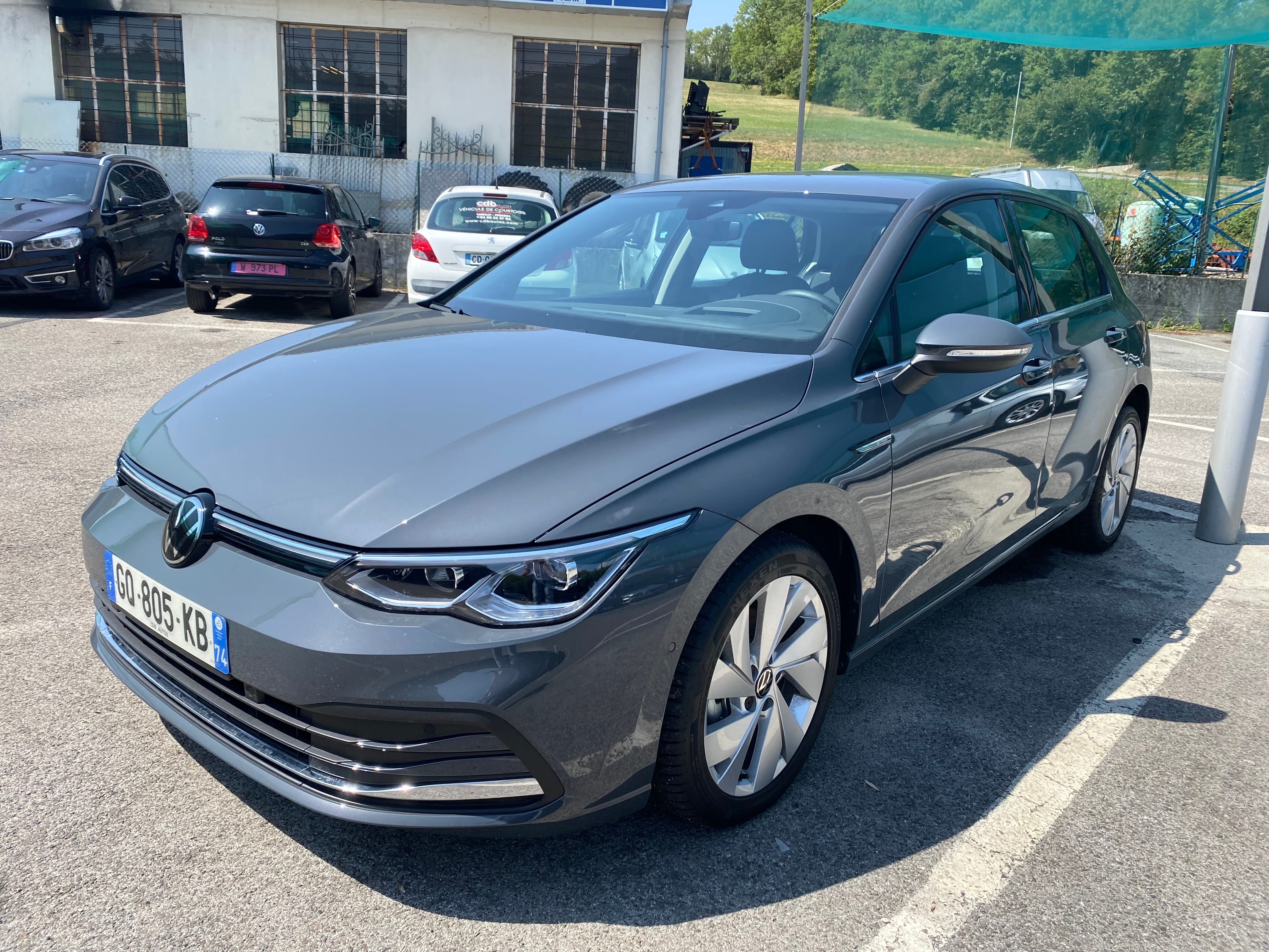 Volkswagen Golf, 2023, Essence 95 / Électrique (hybride), automatique