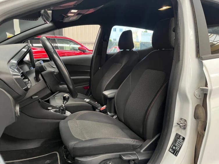 Ford Fiesta 1.0 ecoboost 100ch met Apple CarPlay