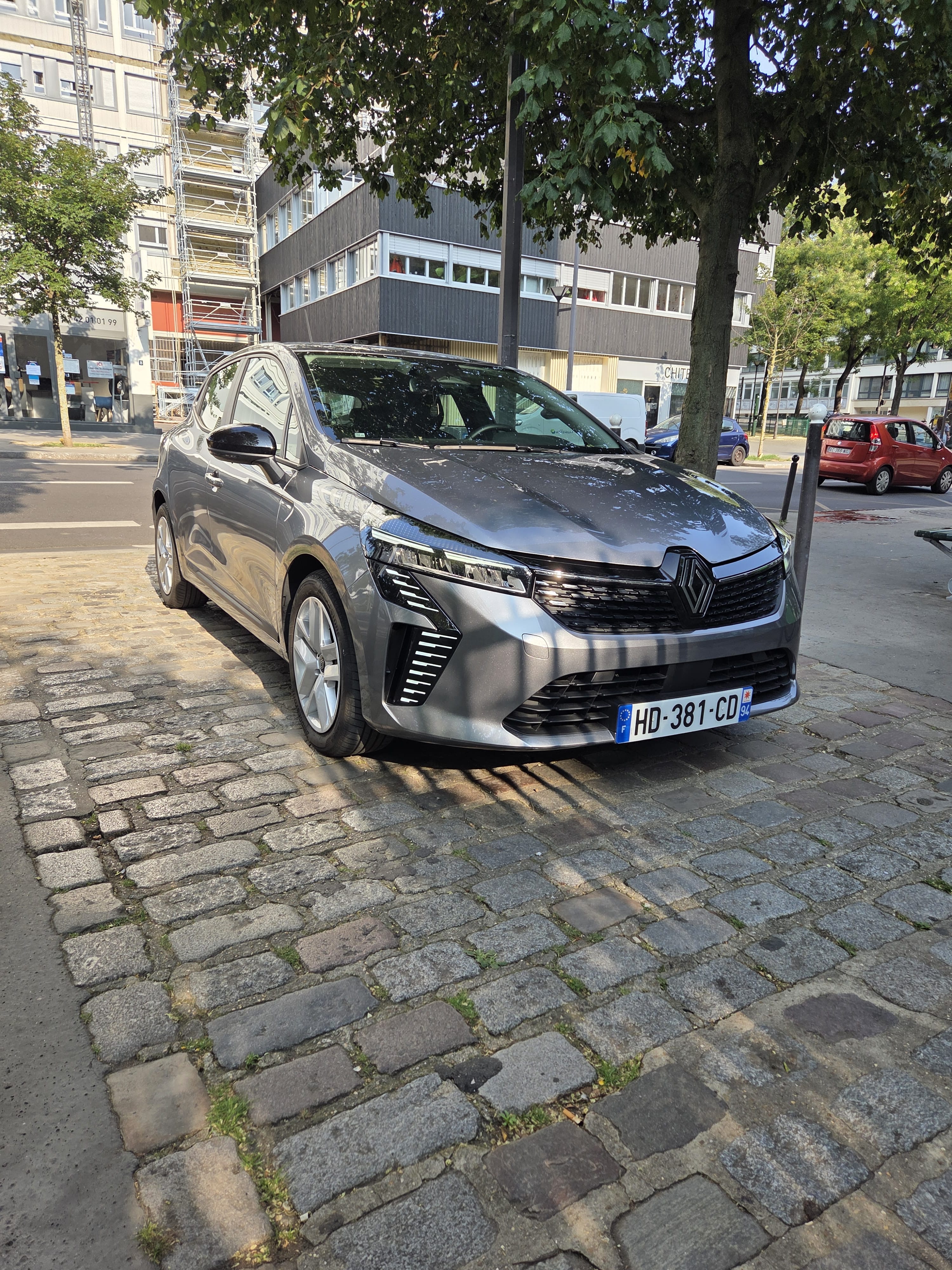 Renault Clio avec Climatisation