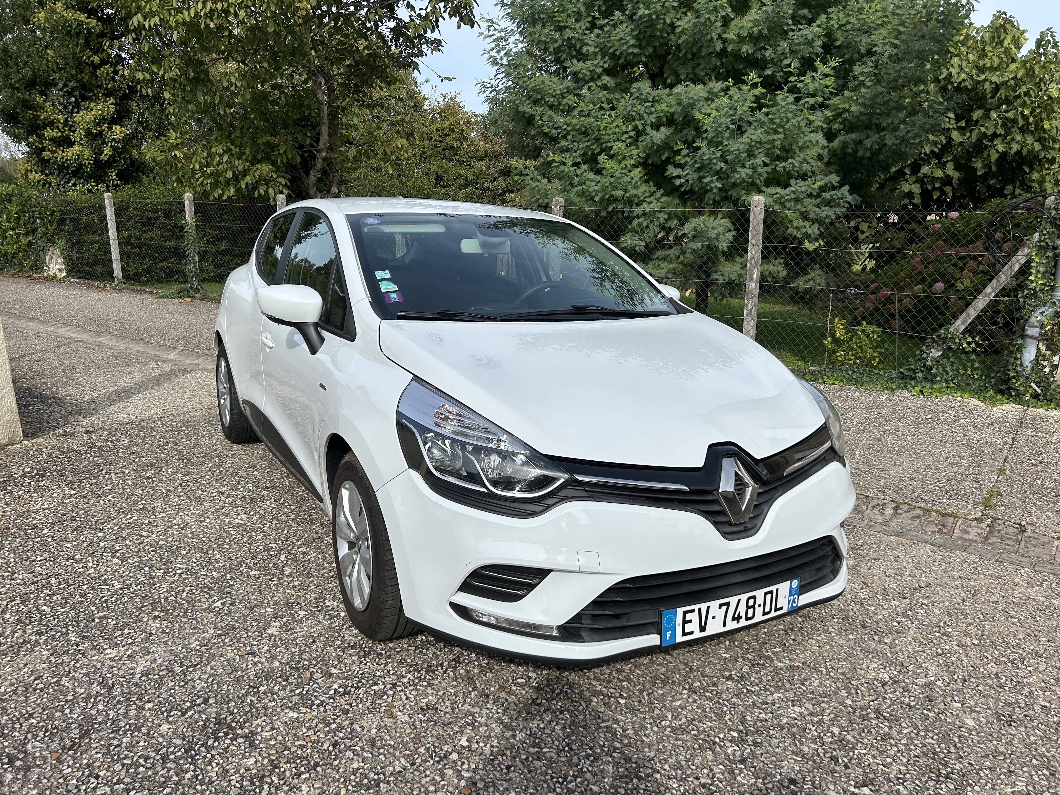 Renault Clio avec Climatisation