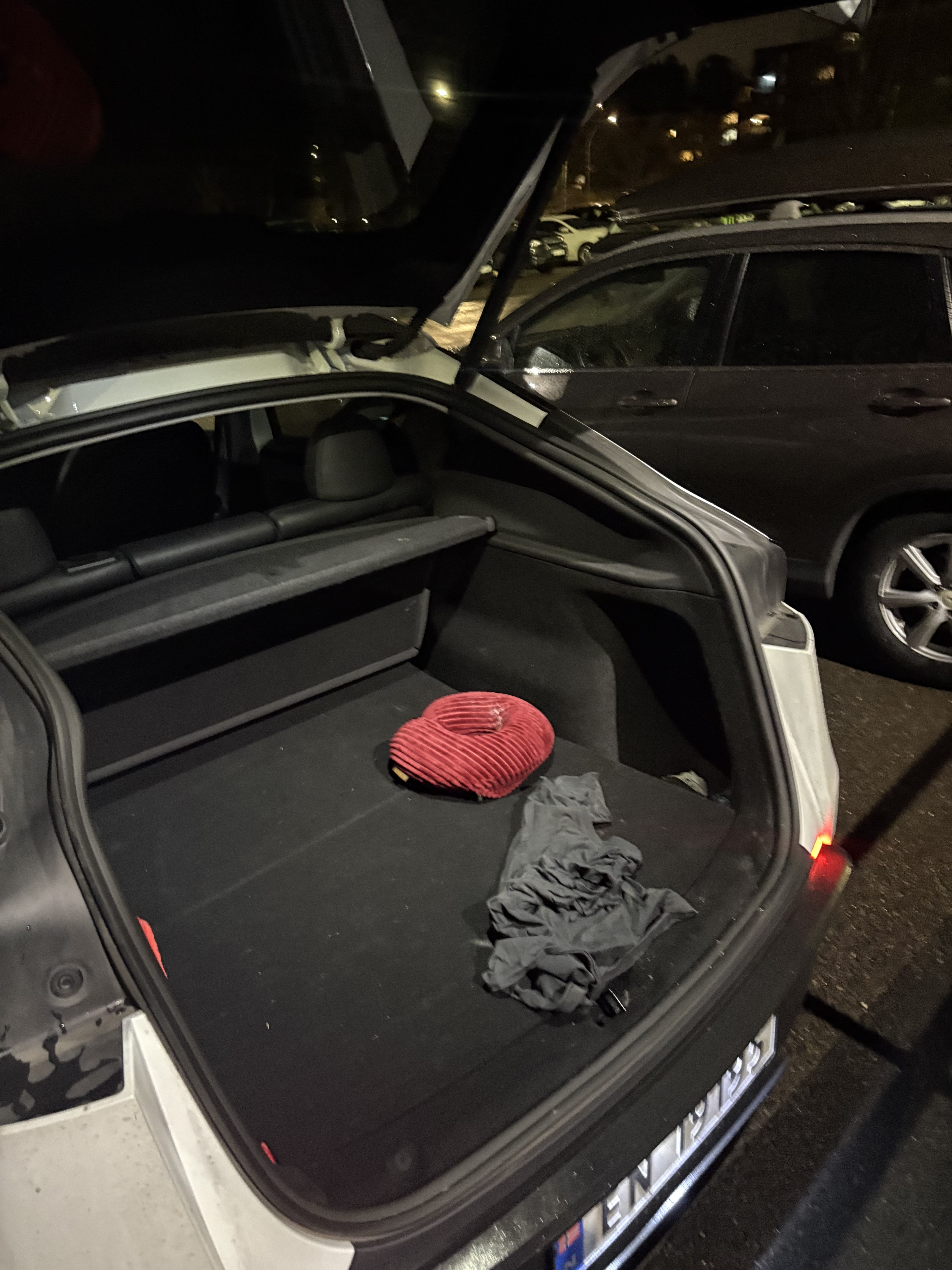 Tesla Model Y Long Range with Four-wheel drive