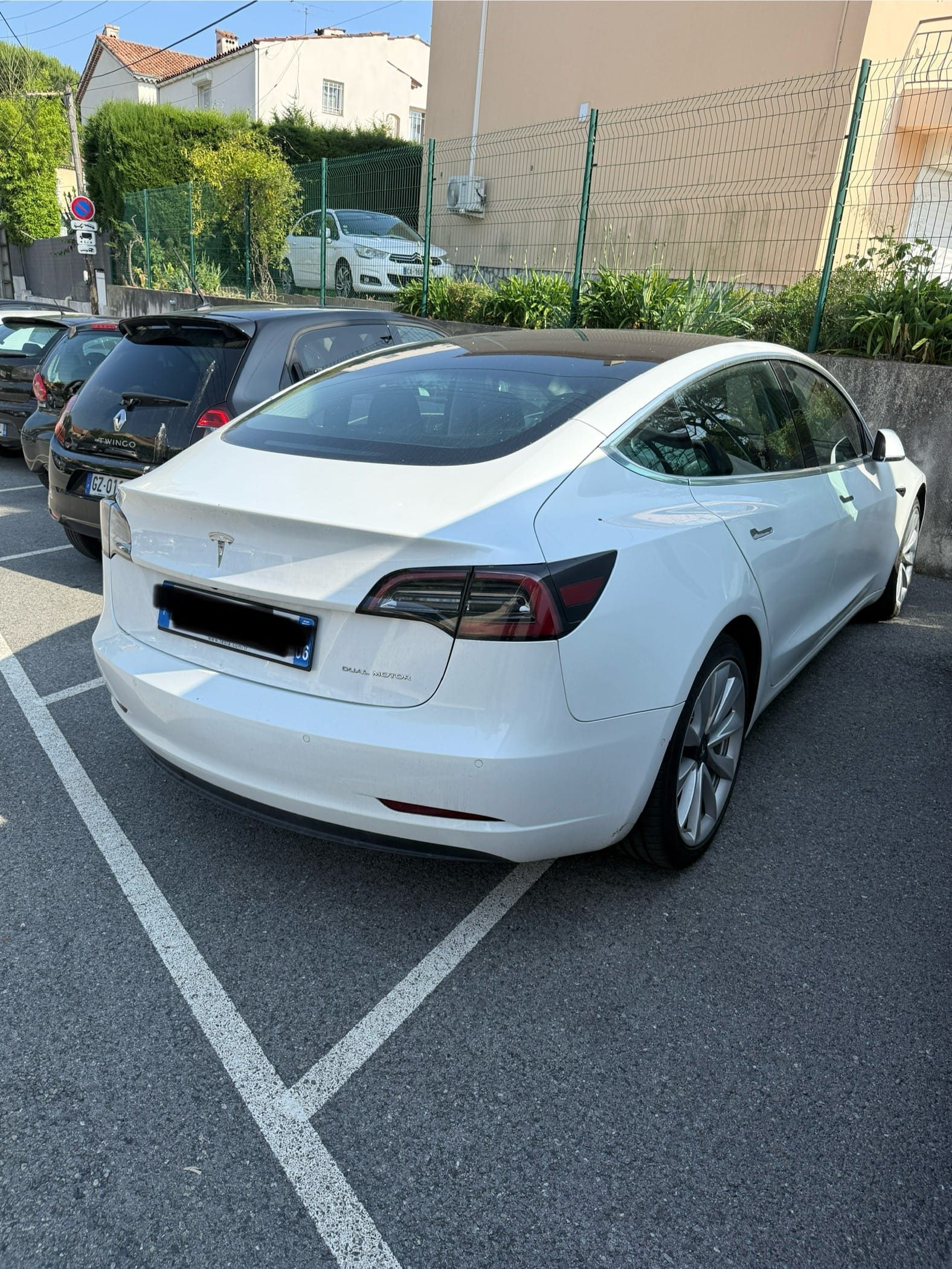 Tesla Model 3 Long Range avec GPS