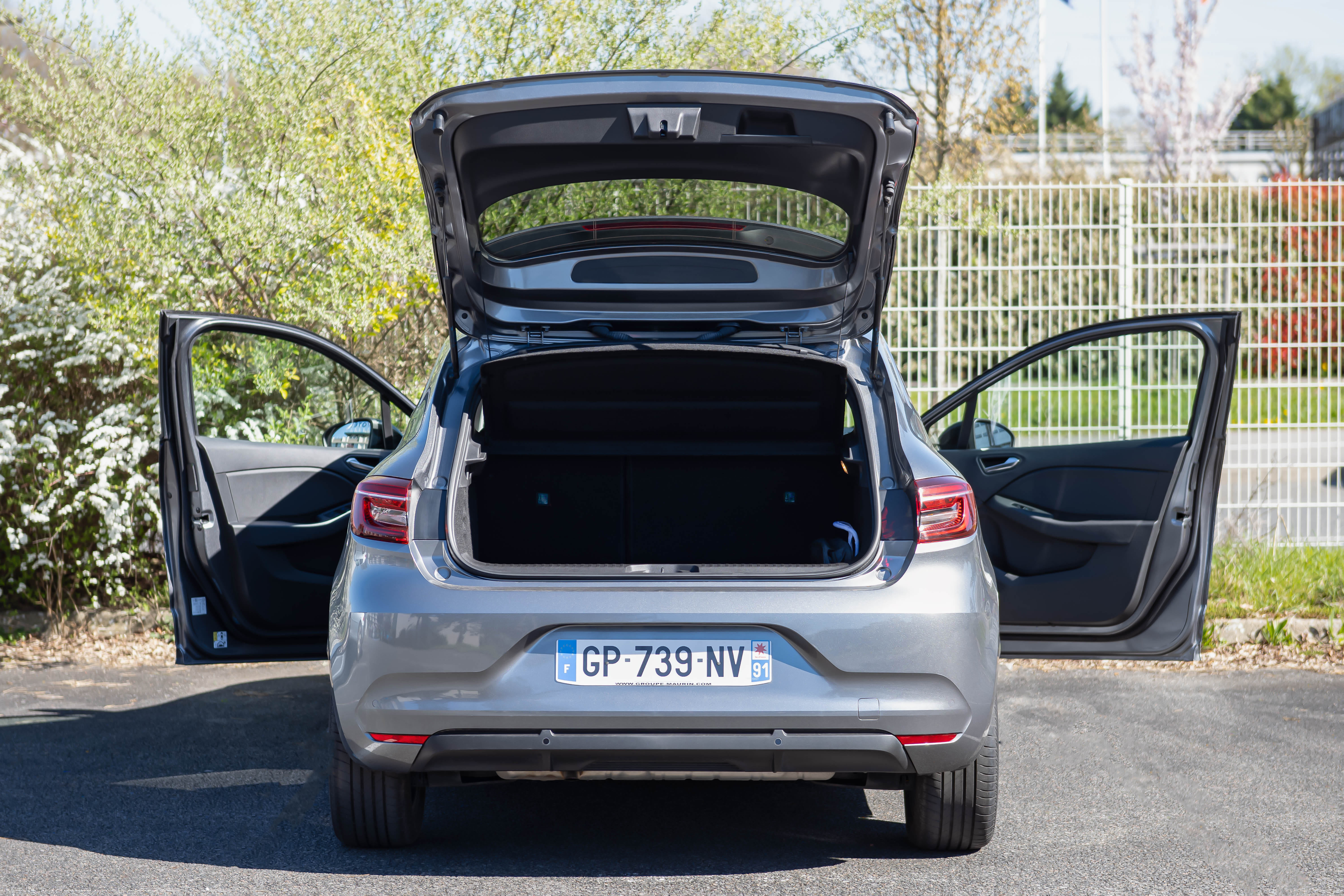 Renault Clio E-tech avec Régulateur de vitesse