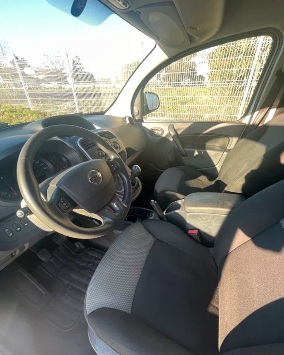 Nissan NV250 Fourgon avec Audio Bluetooth