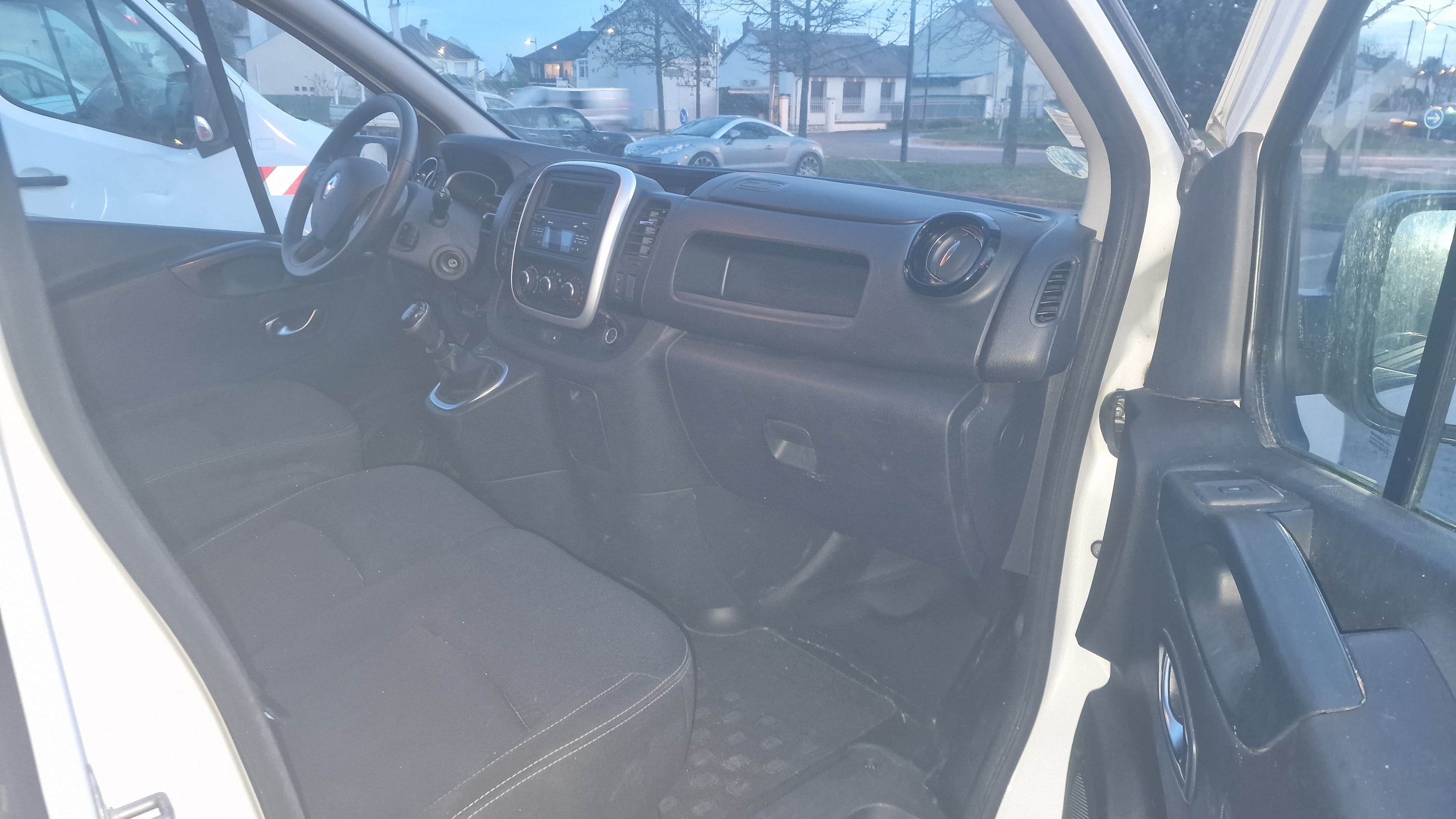 Renault Trafic Renault Trafic Eco 2.0 FN291 avec Entrée audio / iPod