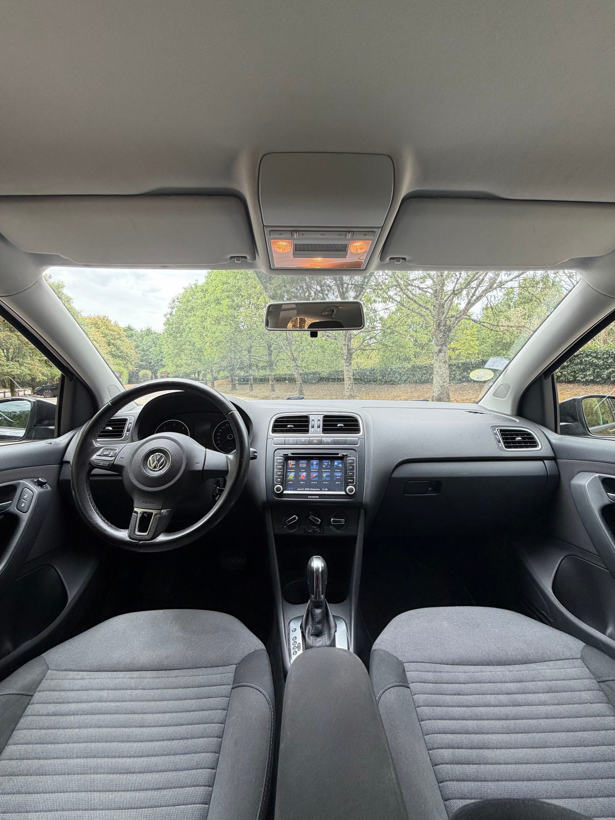 Volkswagen Polo avec Audio Bluetooth