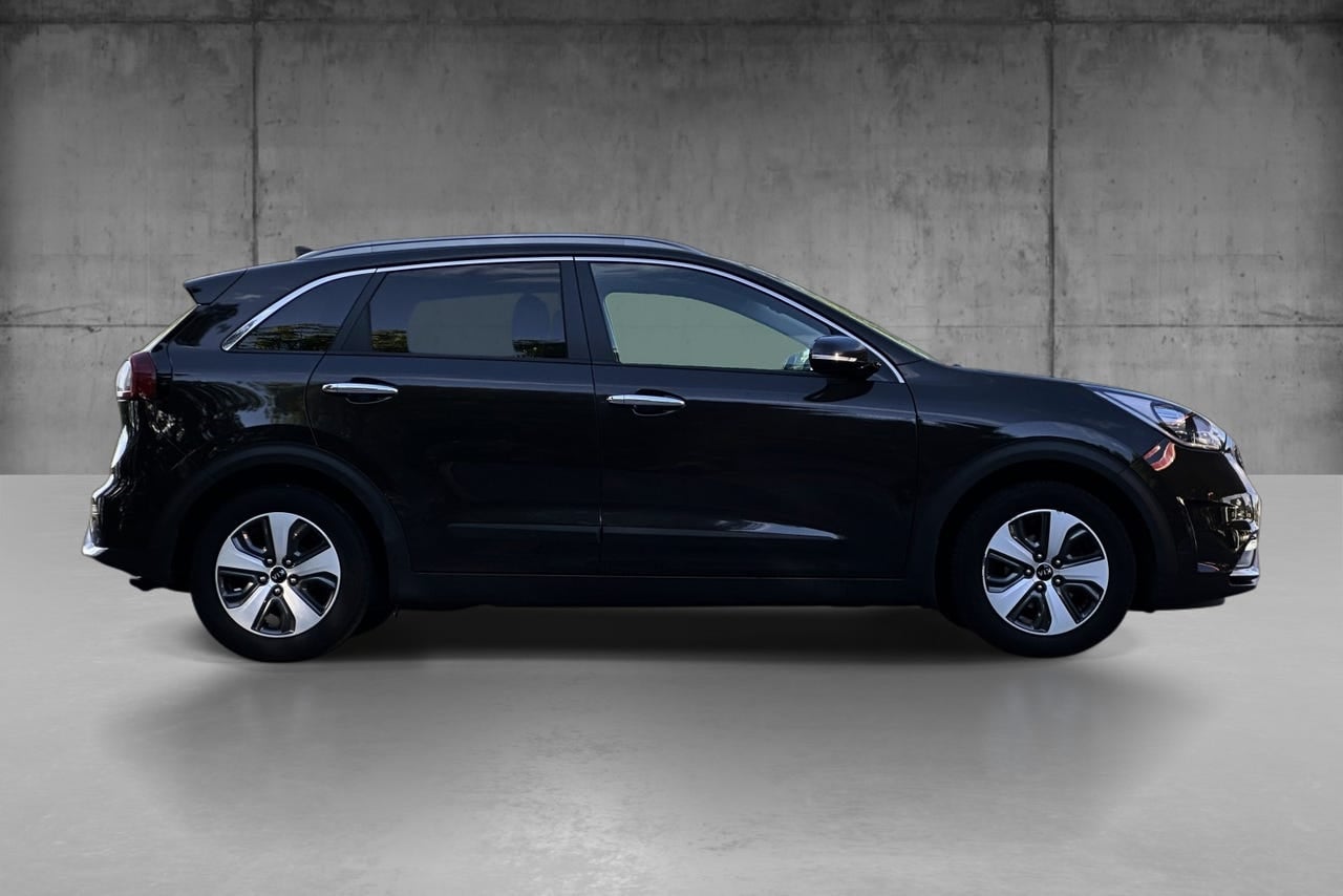 Kia Niro Hybrid with GPS