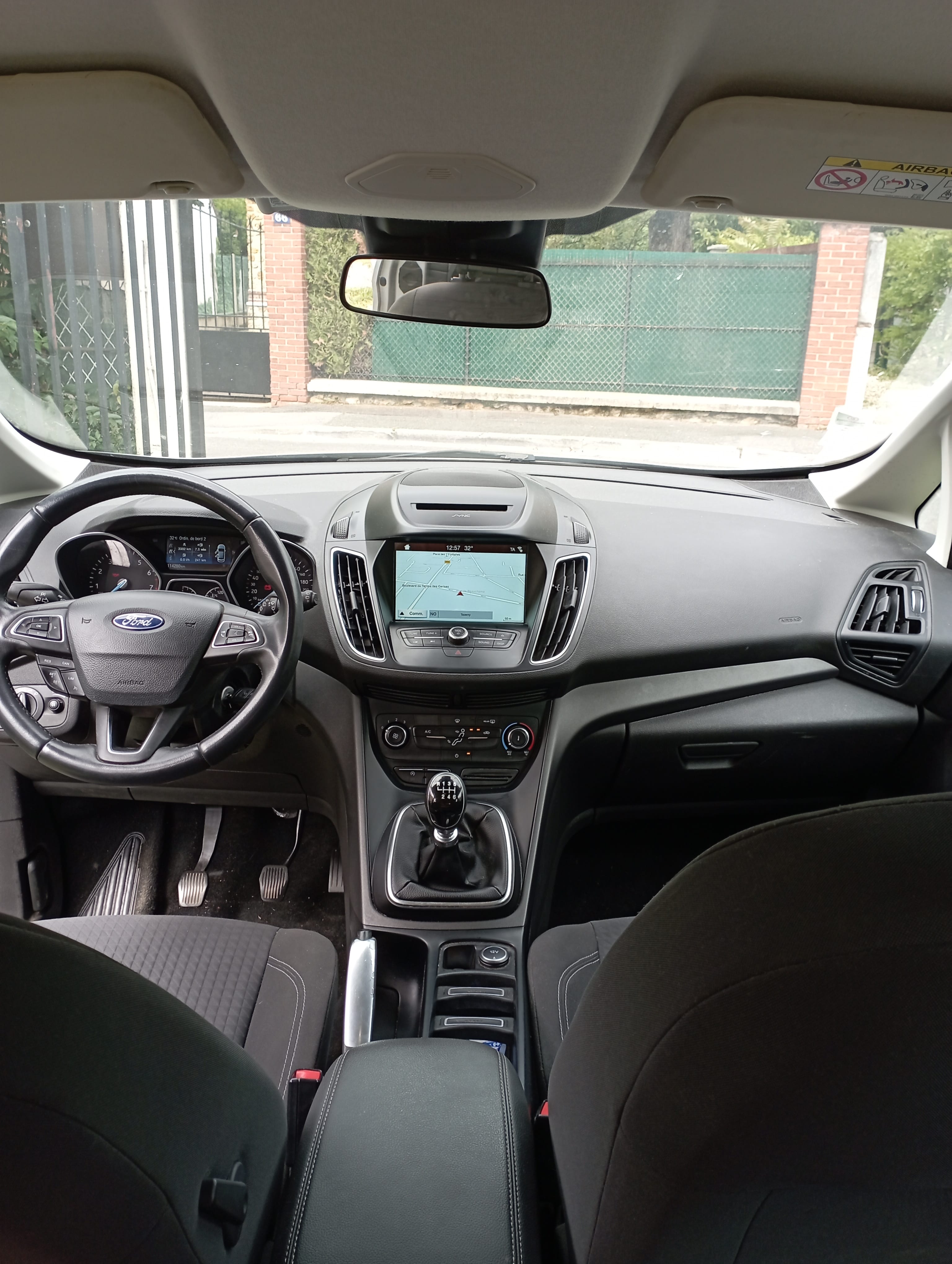 Ford Grand C-Max avec GPS