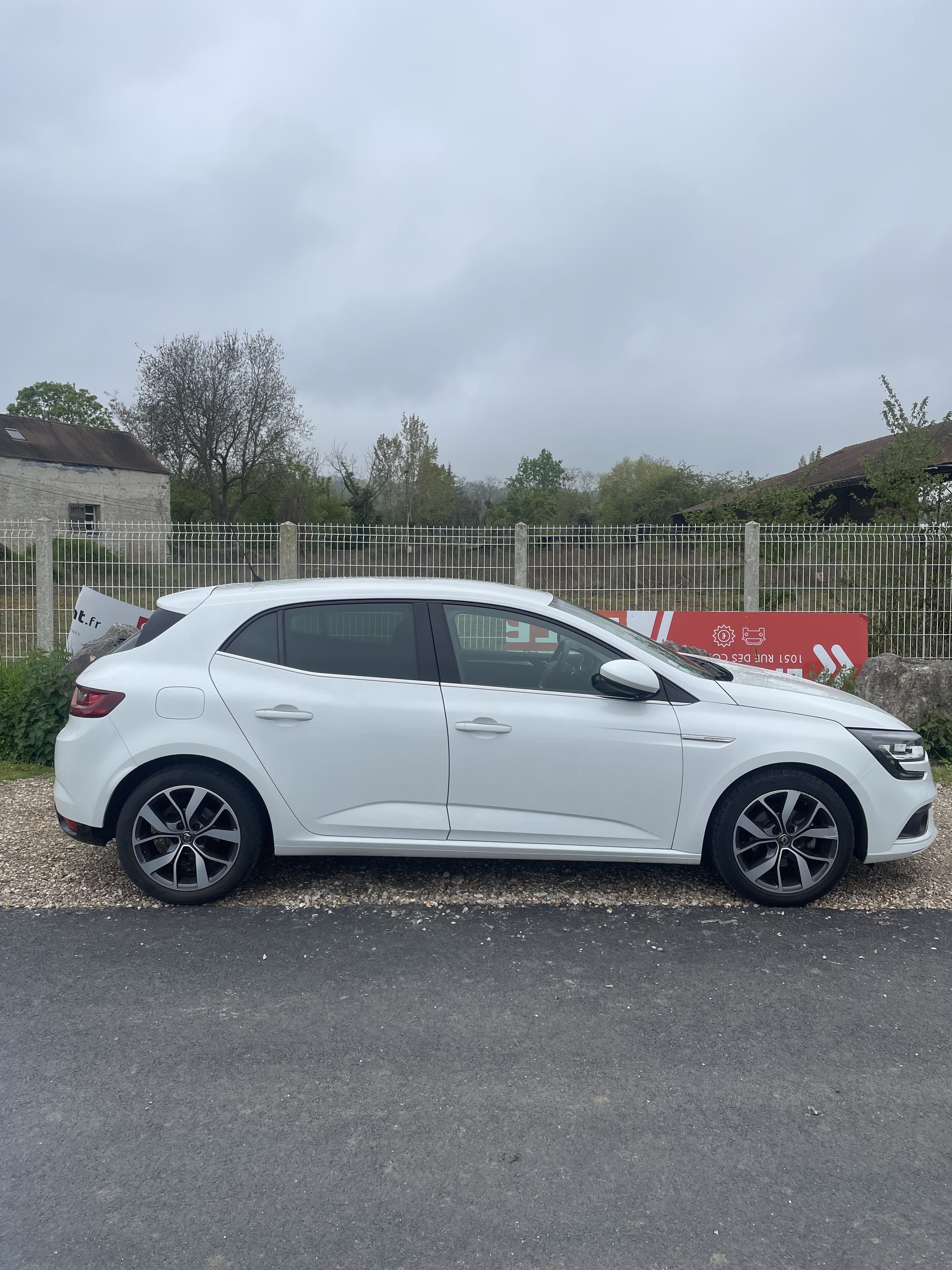 Renault Mégane, 2018, Essence 95