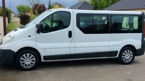 Opel Vivaro Combi avec Climatisation