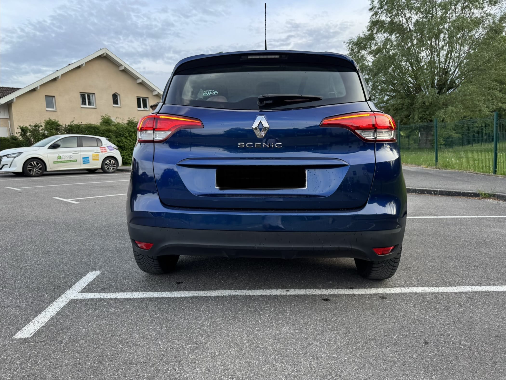 Renault Scenic 1.5 DCI avec Port USB