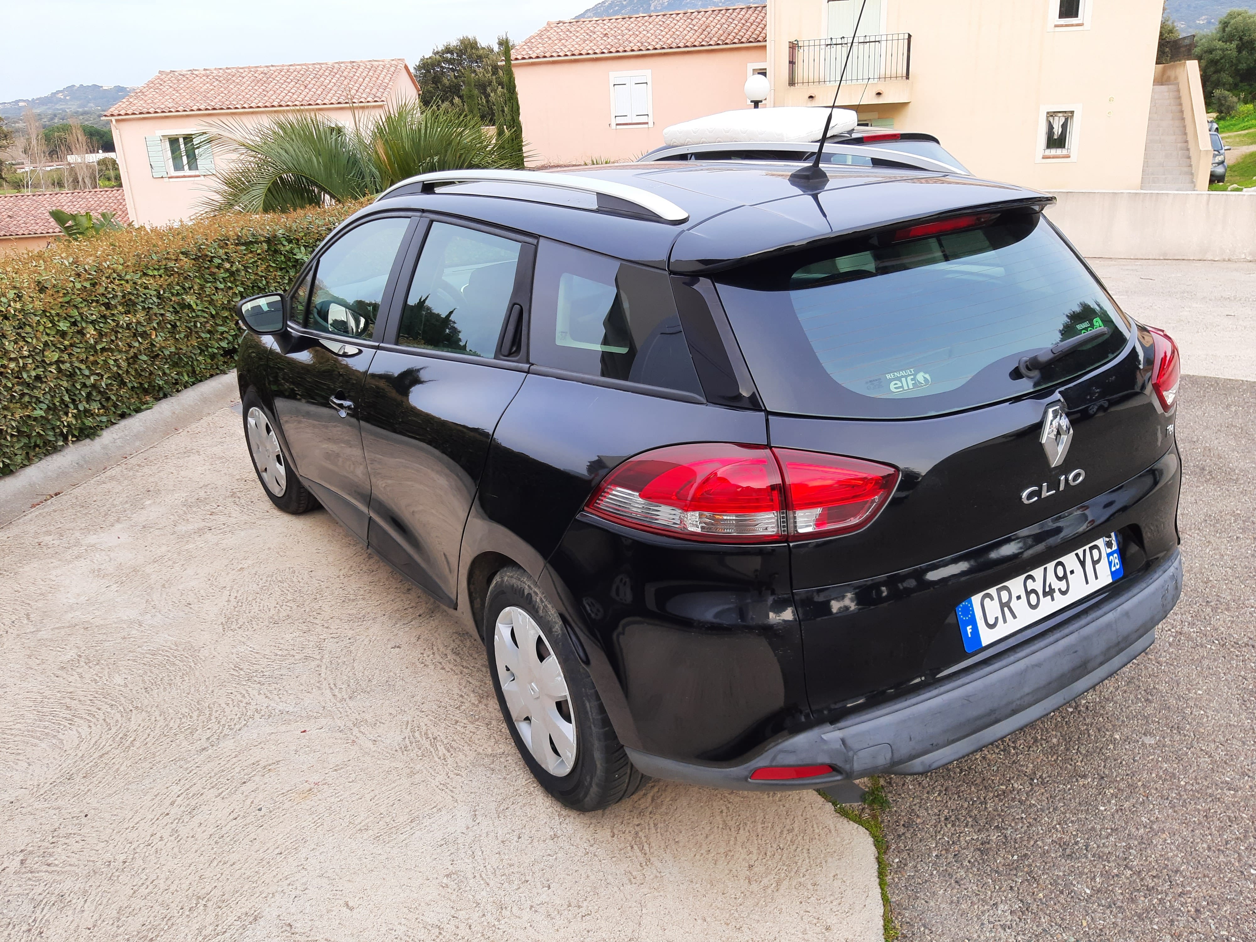 Renault Clio Estate avec GPS