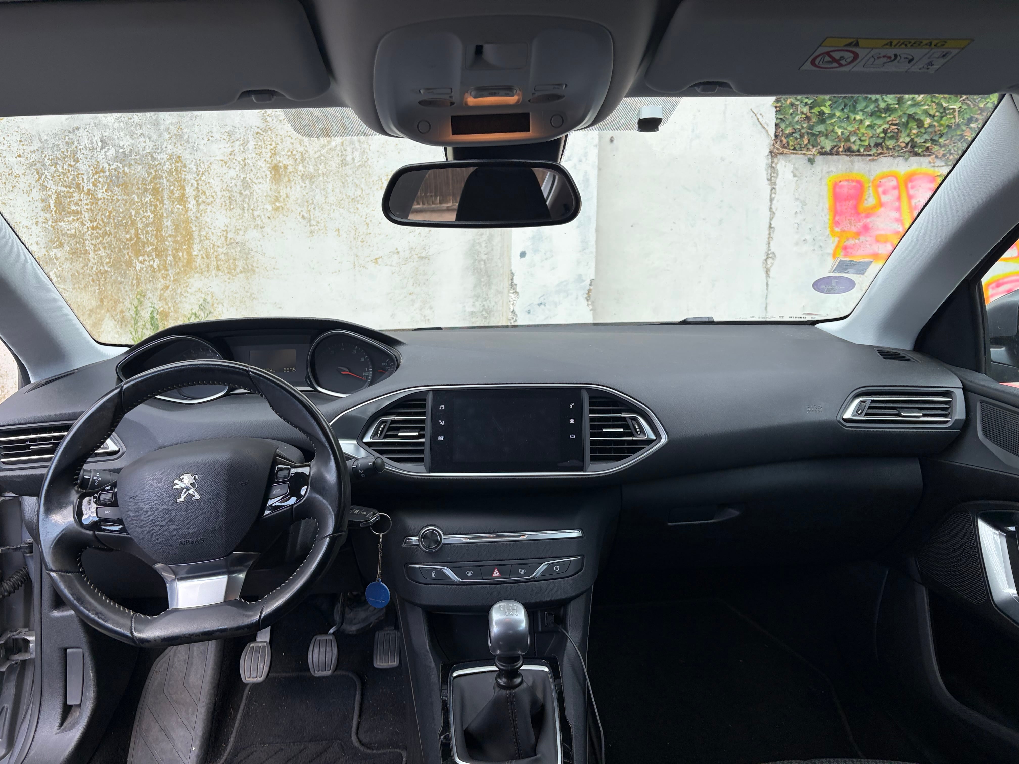 Peugeot 308 110 cv essence avec Régulateur de vitesse