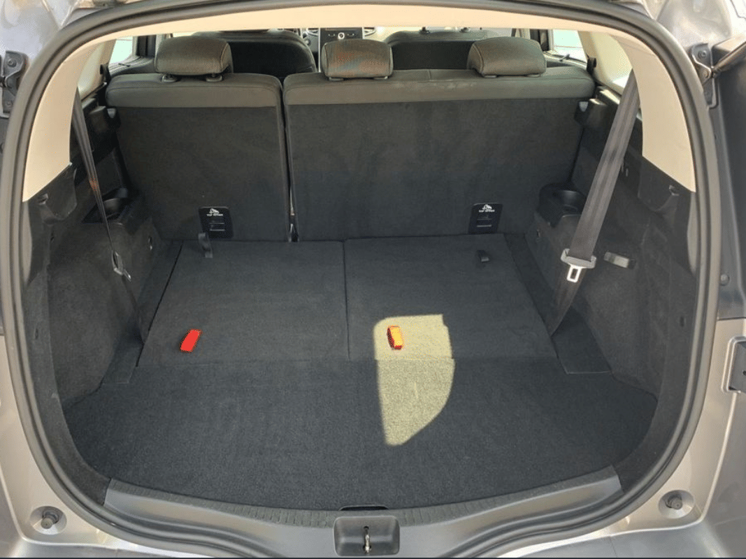 Renault Grand Scenic 7 places - Diesel avec GPS