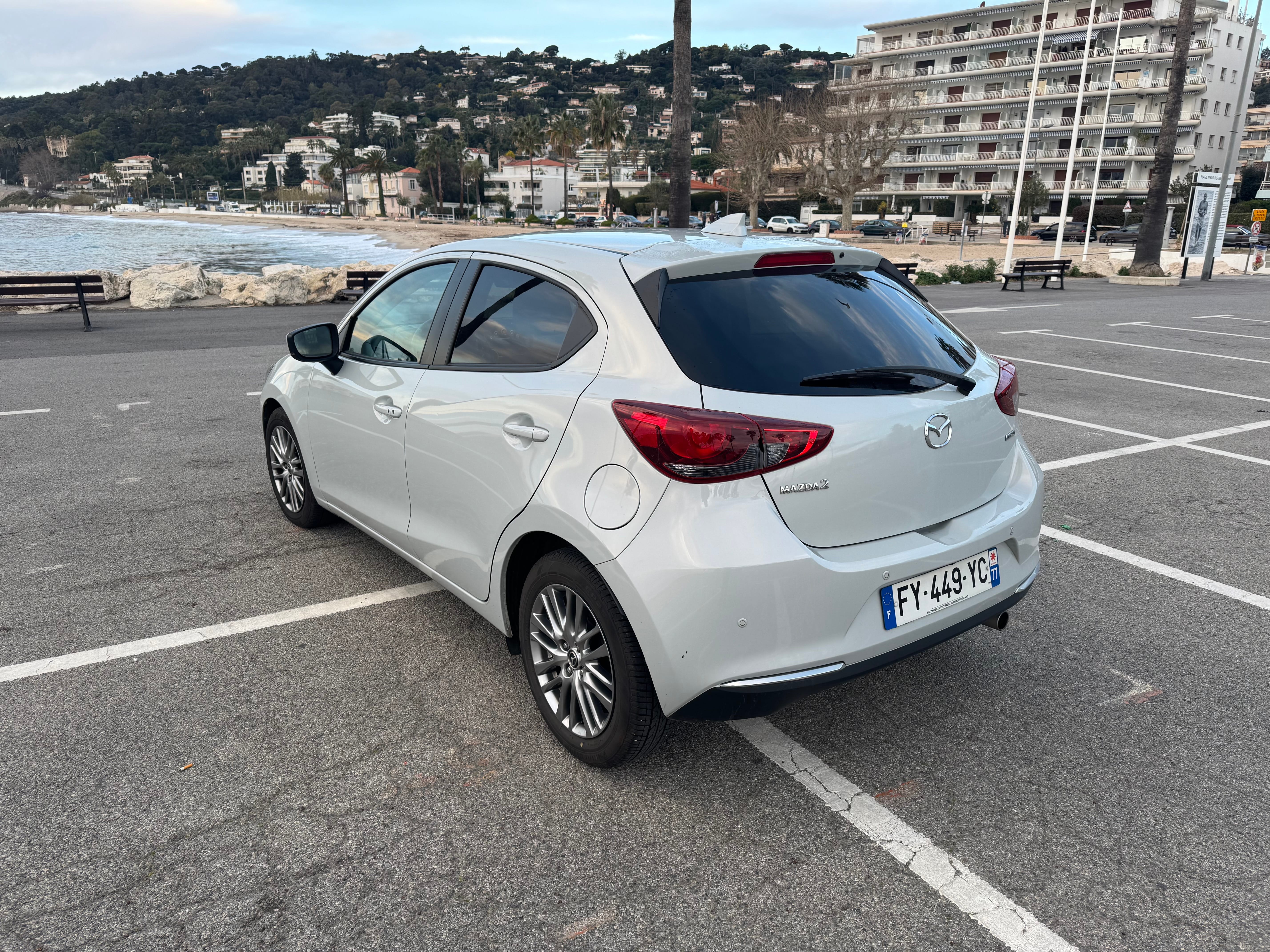 Mazda 2 avec Caméra de recul