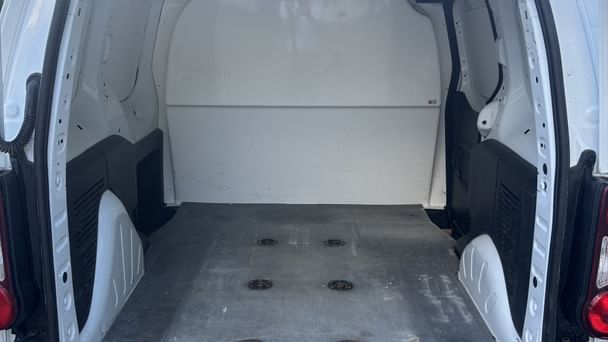 Citroen Berlingo avec Entrée audio / iPod