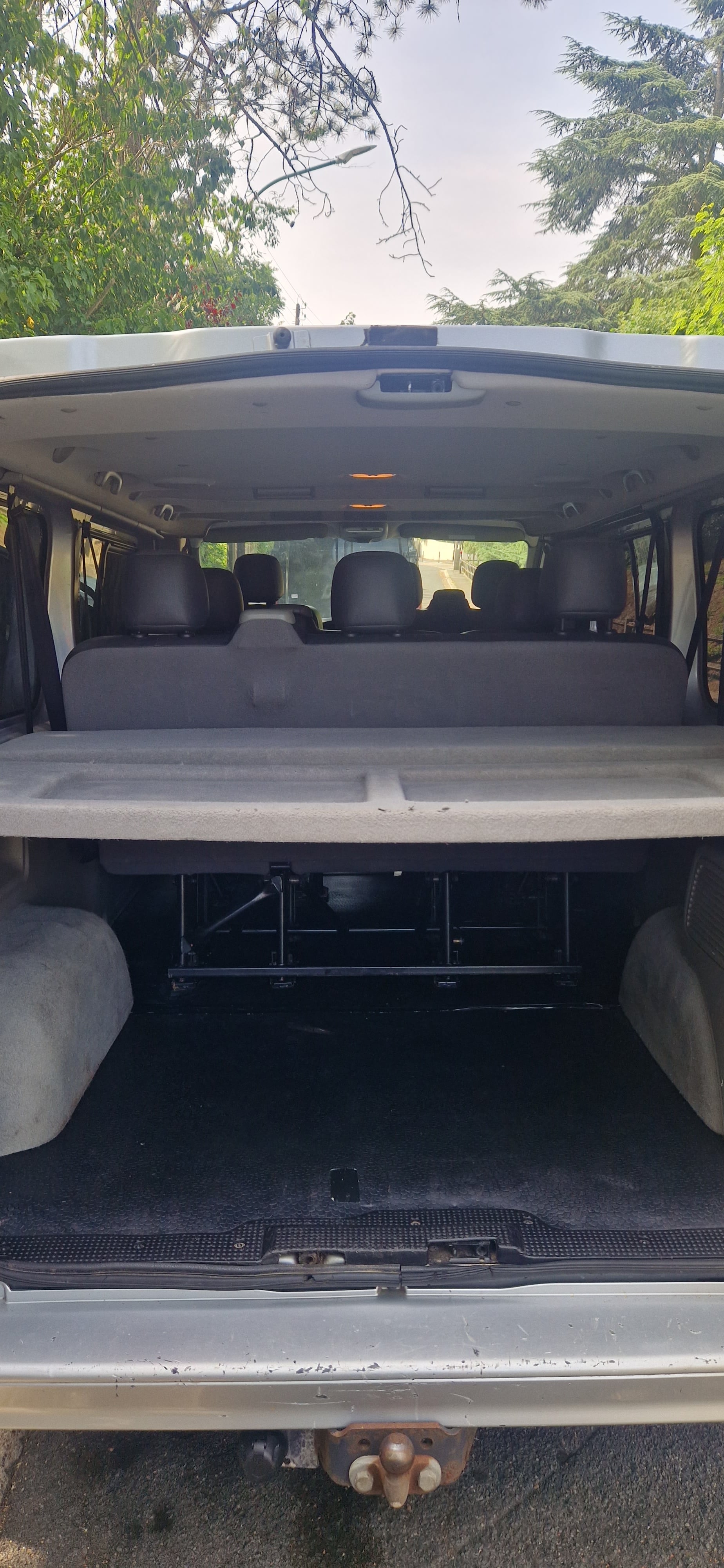 Renault Trafic Passenger 2l avec Android Auto