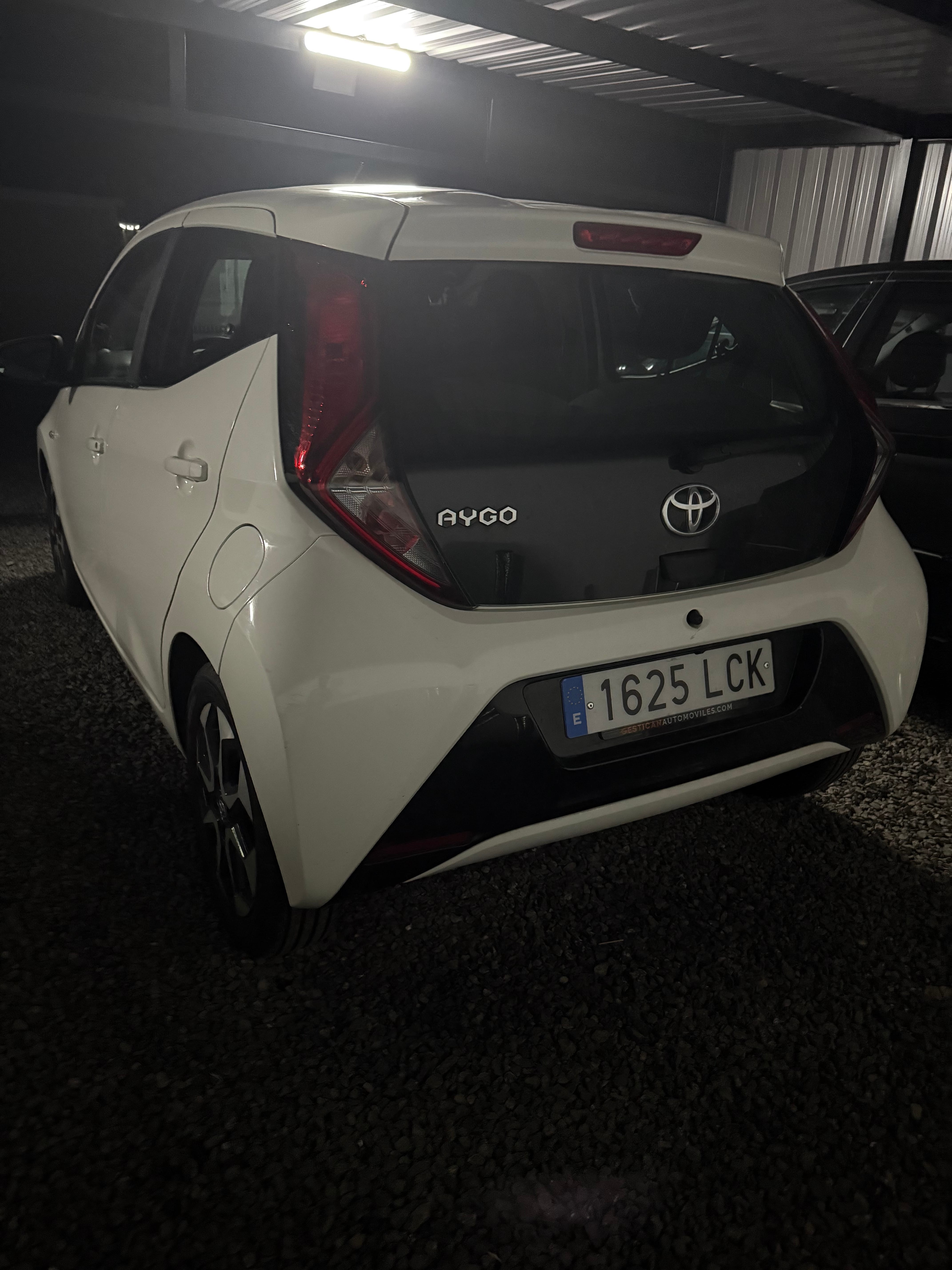 Toyota Aygo con GPS