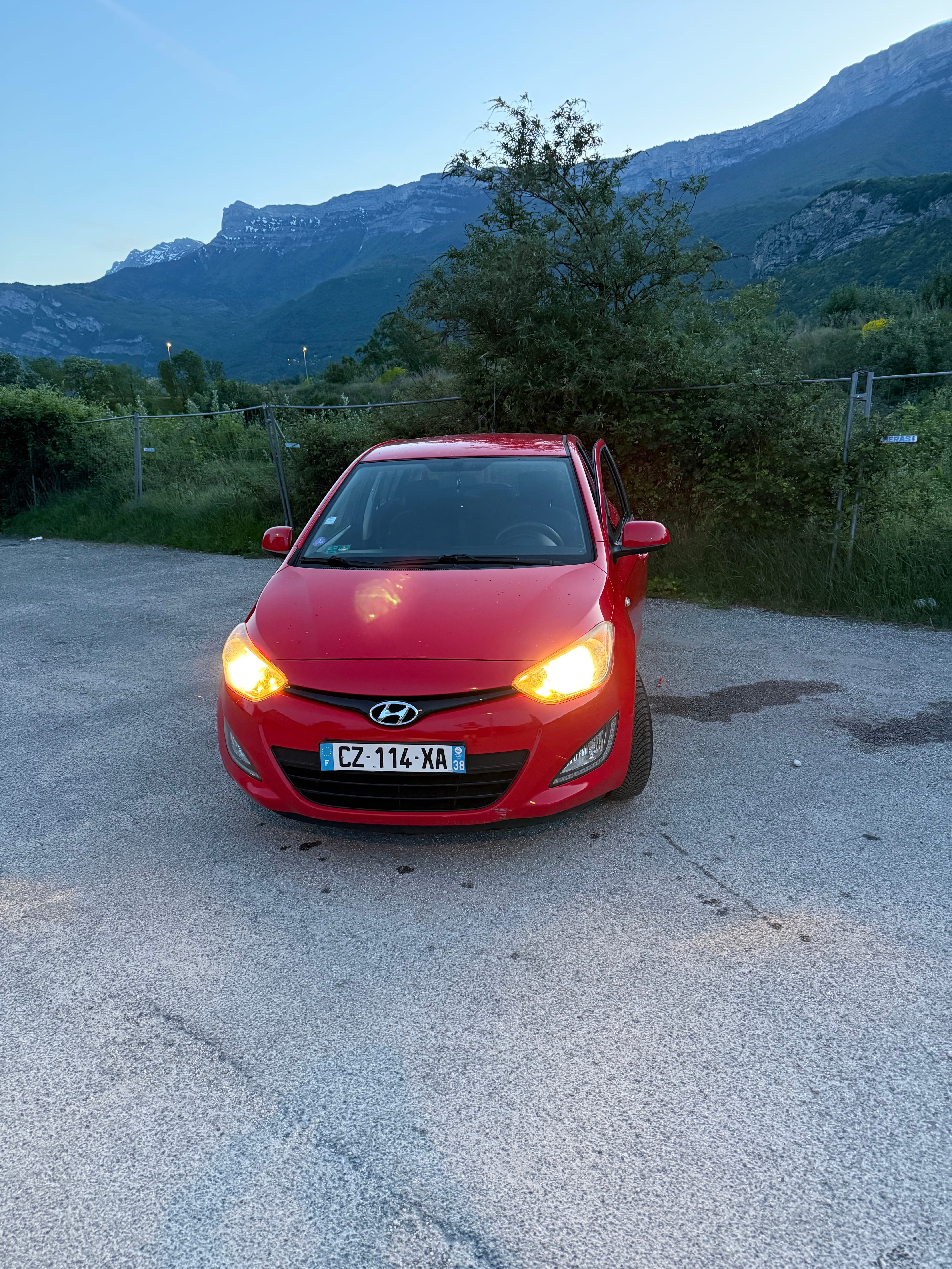 Hyundai i20 1.2 essence avec Port USB