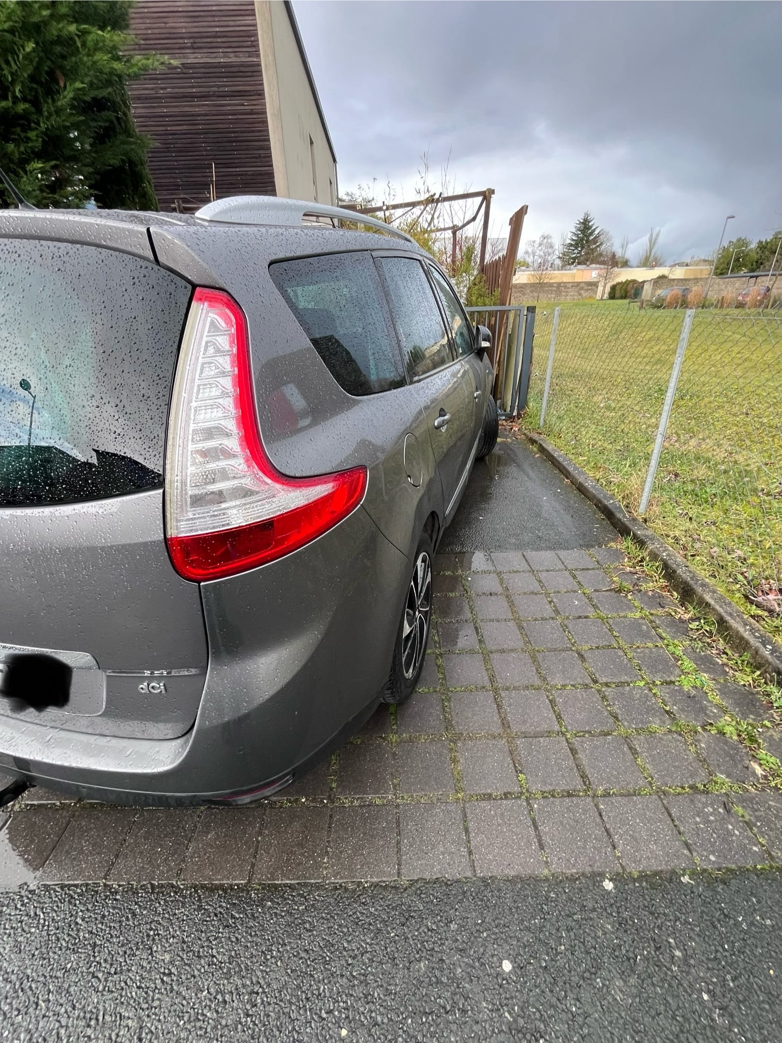 Renault Grand Scenic avec Climatisation