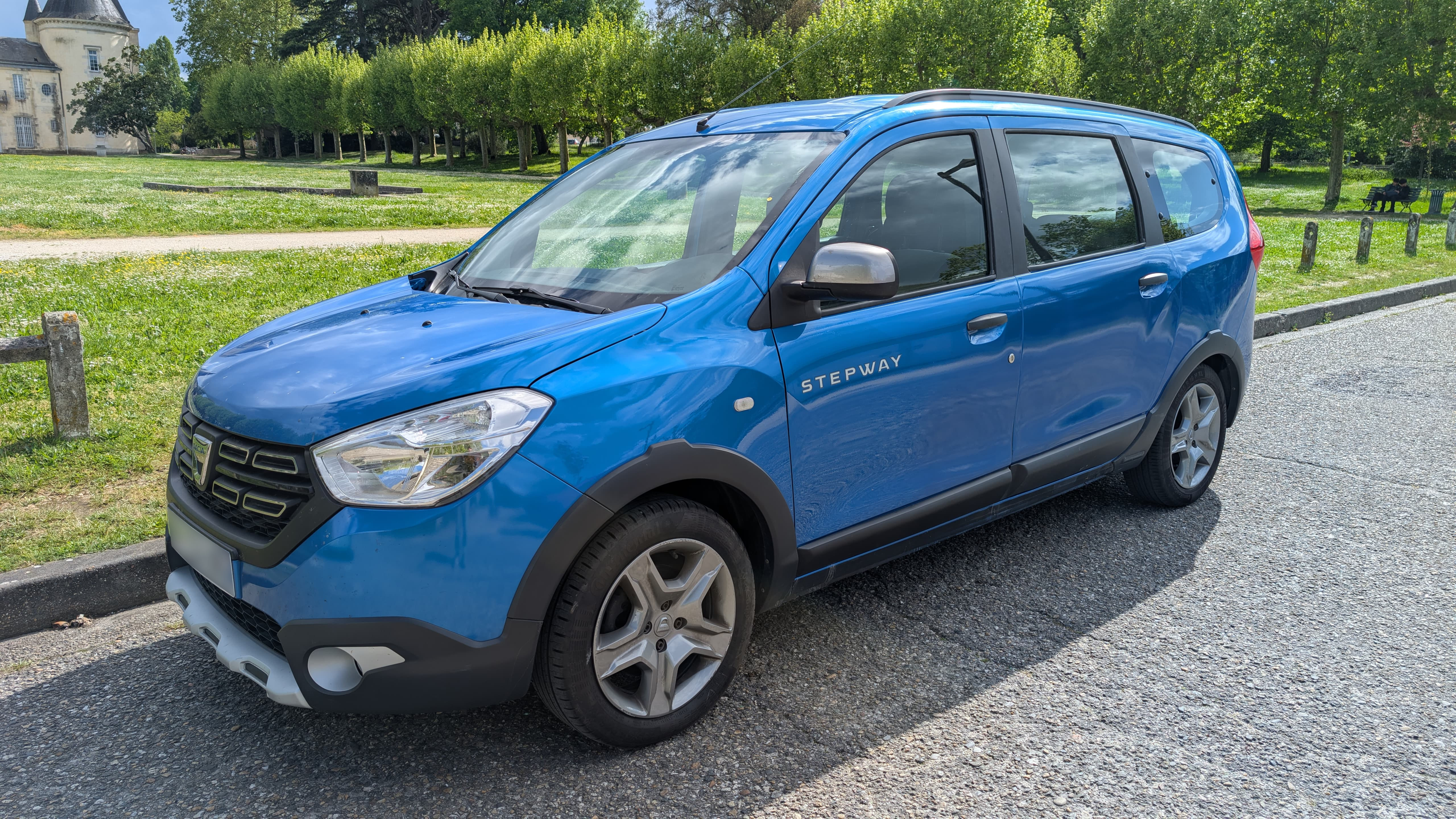 Dacia Lodgy GP72, 2018, Essence 95, 7 places