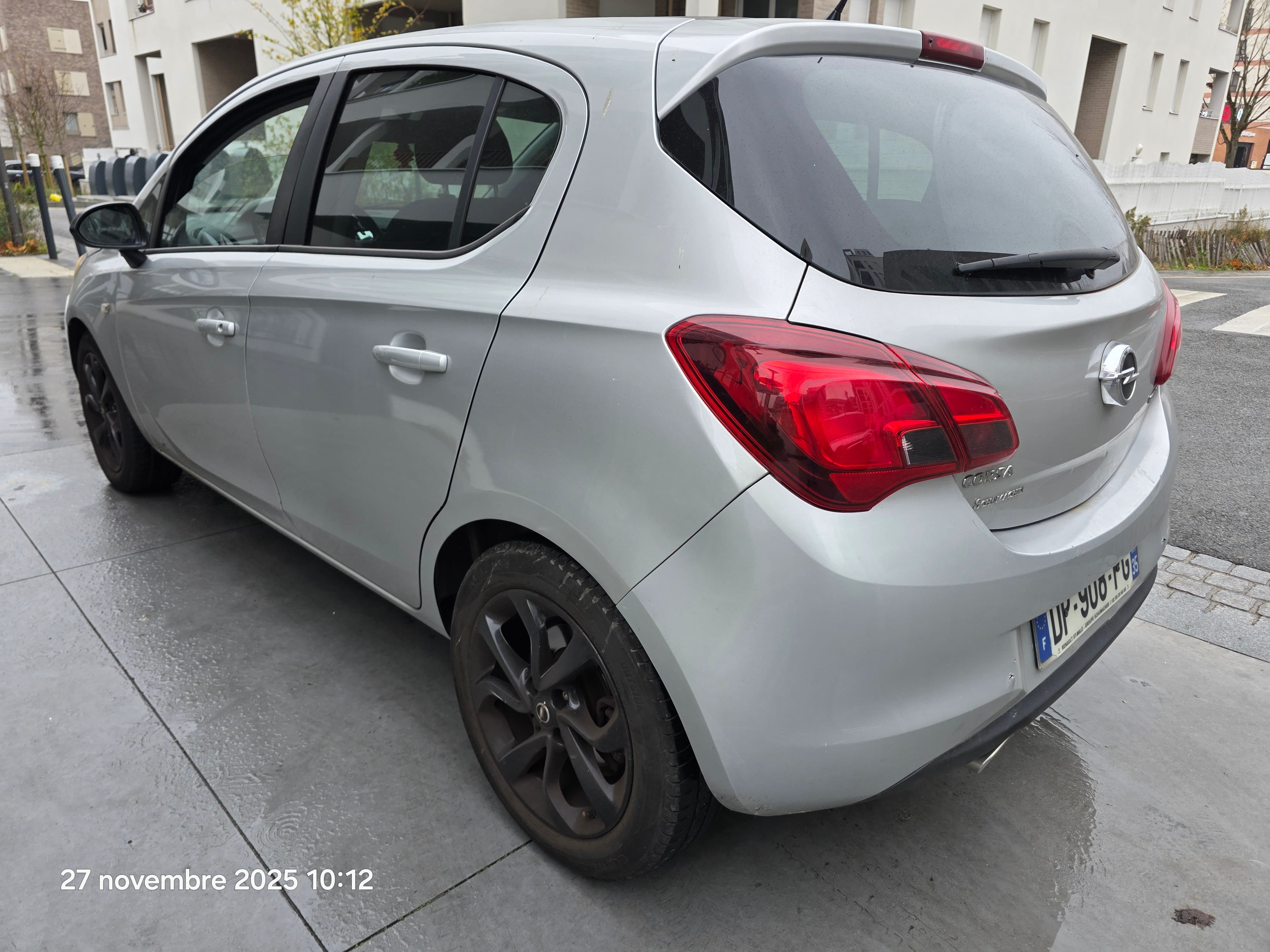 Opel Corsa avec Climatisation