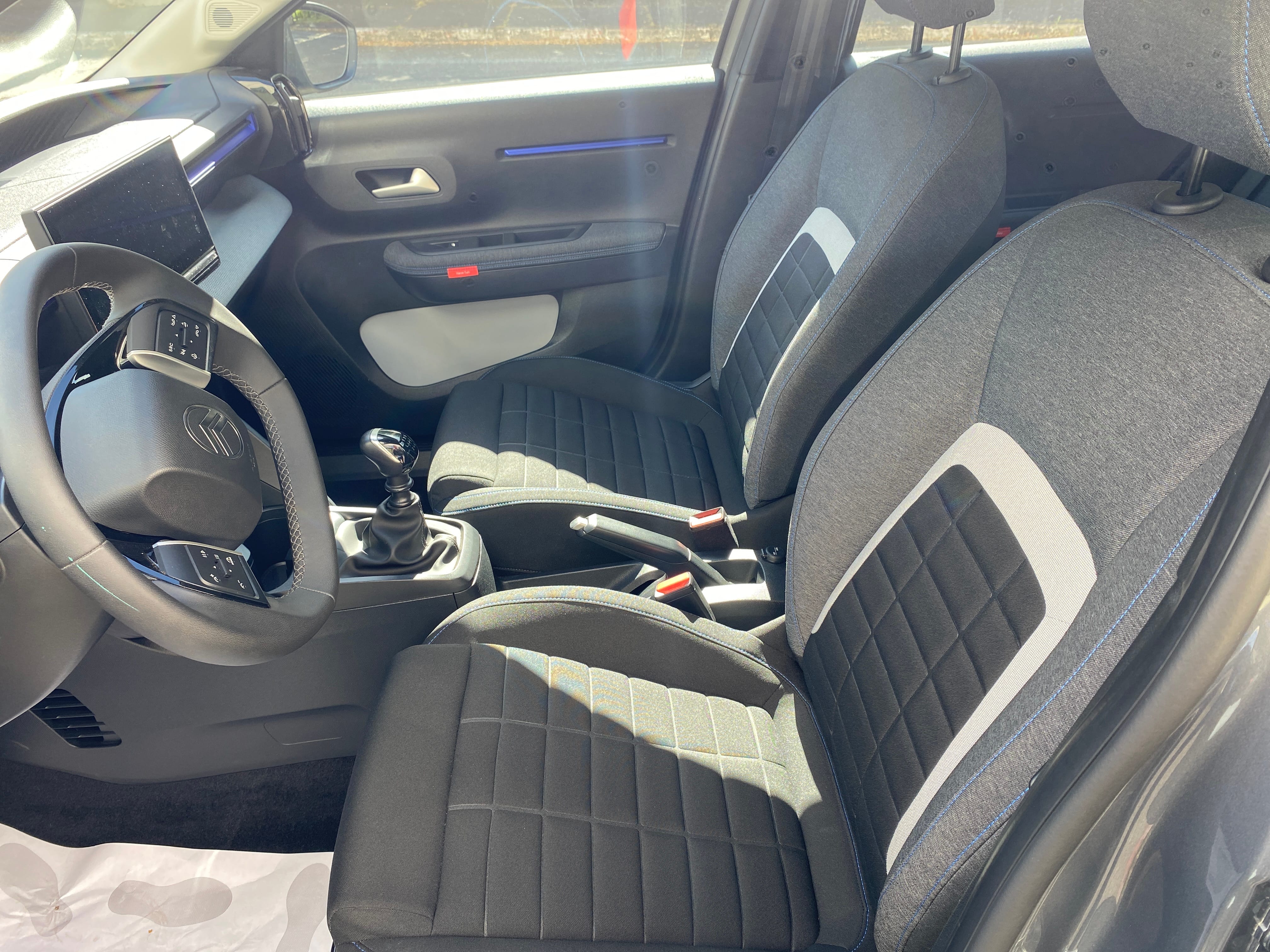 Citroen C3 1,2 L PureTech avec une chaine de distribution avec Siège bébé