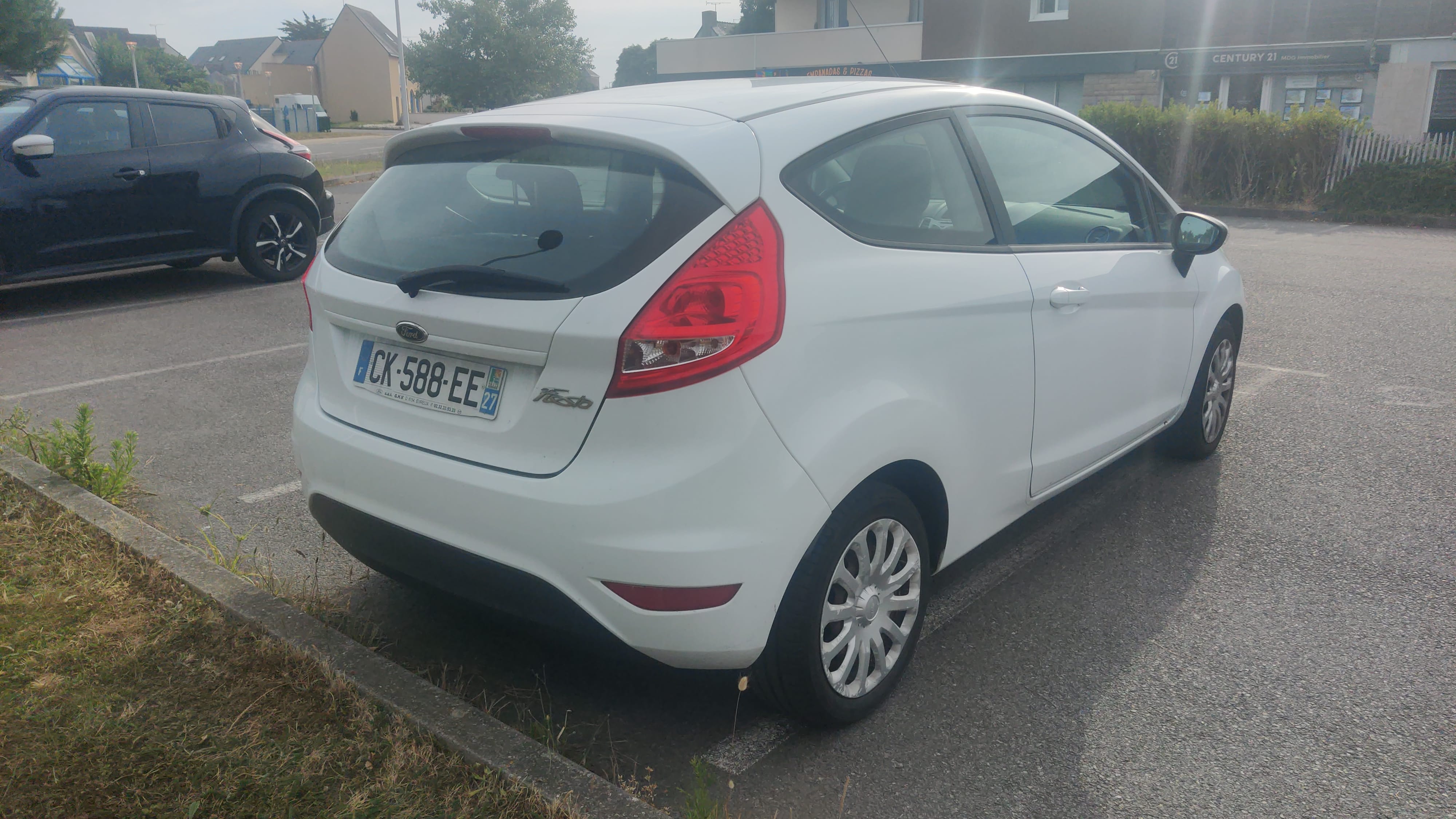 Ford Fiesta avec Siège bébé