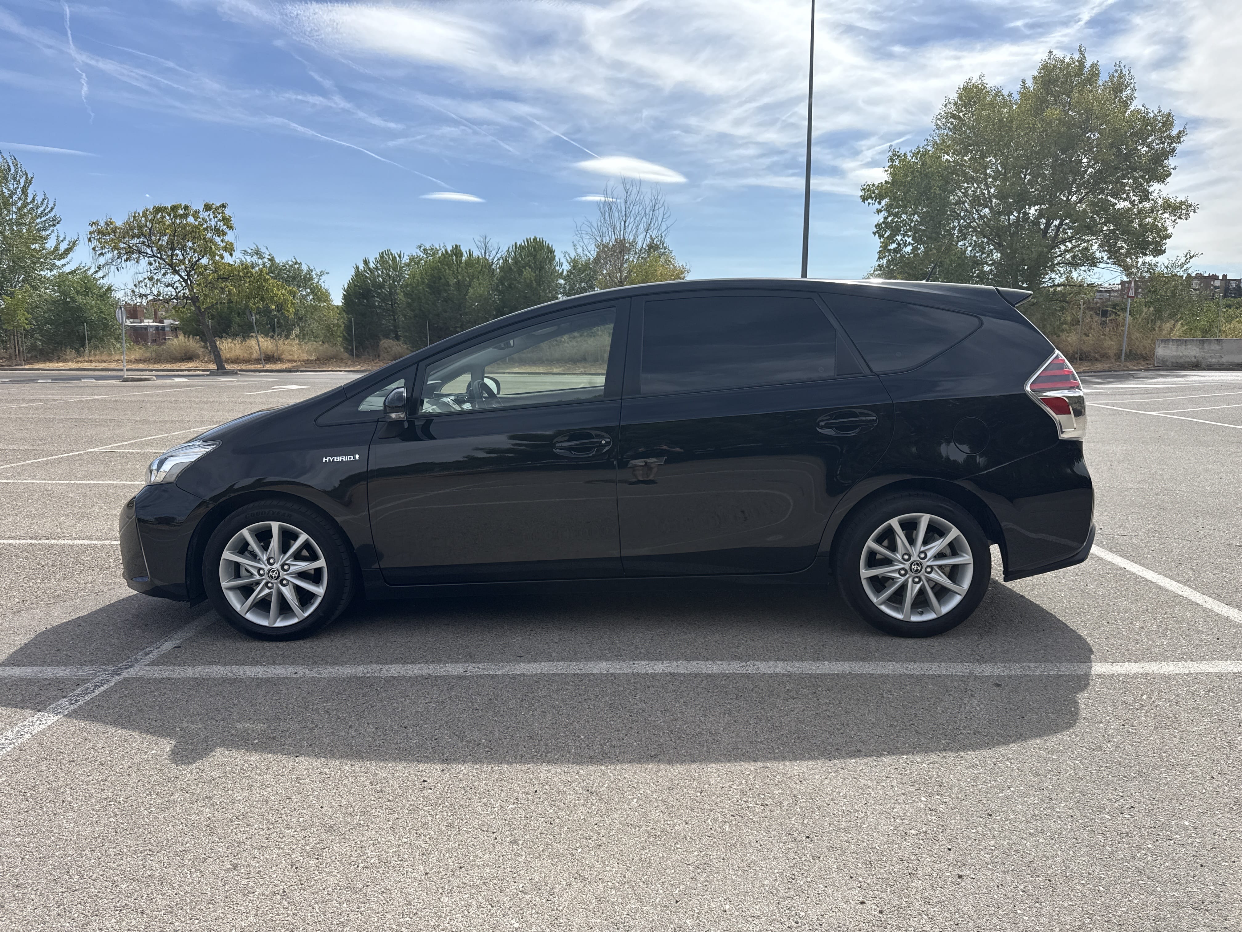 Toyota Prius + Hybrid 7 plazas met Airco