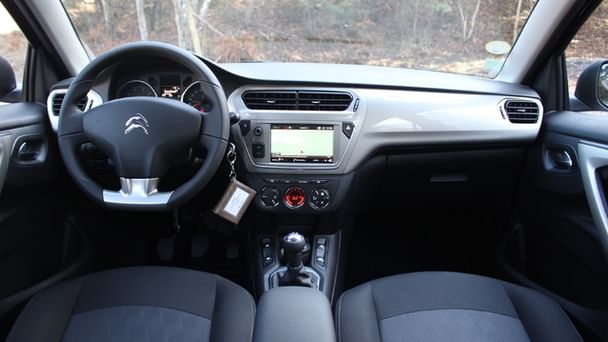 Citroen C-Elysée 1,2 Confort 82CV avec Régulateur de vitesse
