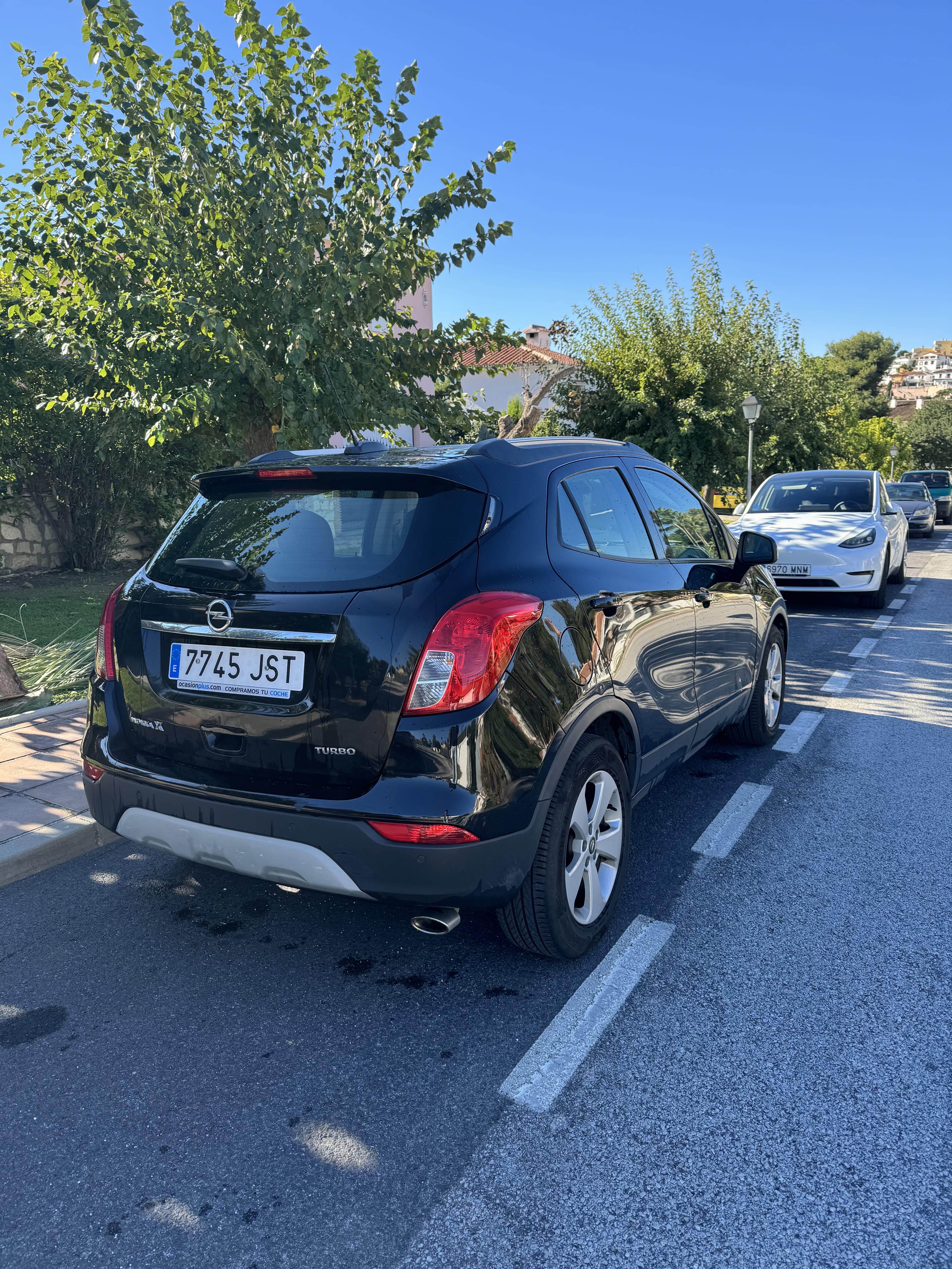 Opel Mokka mit Navigationsgerät