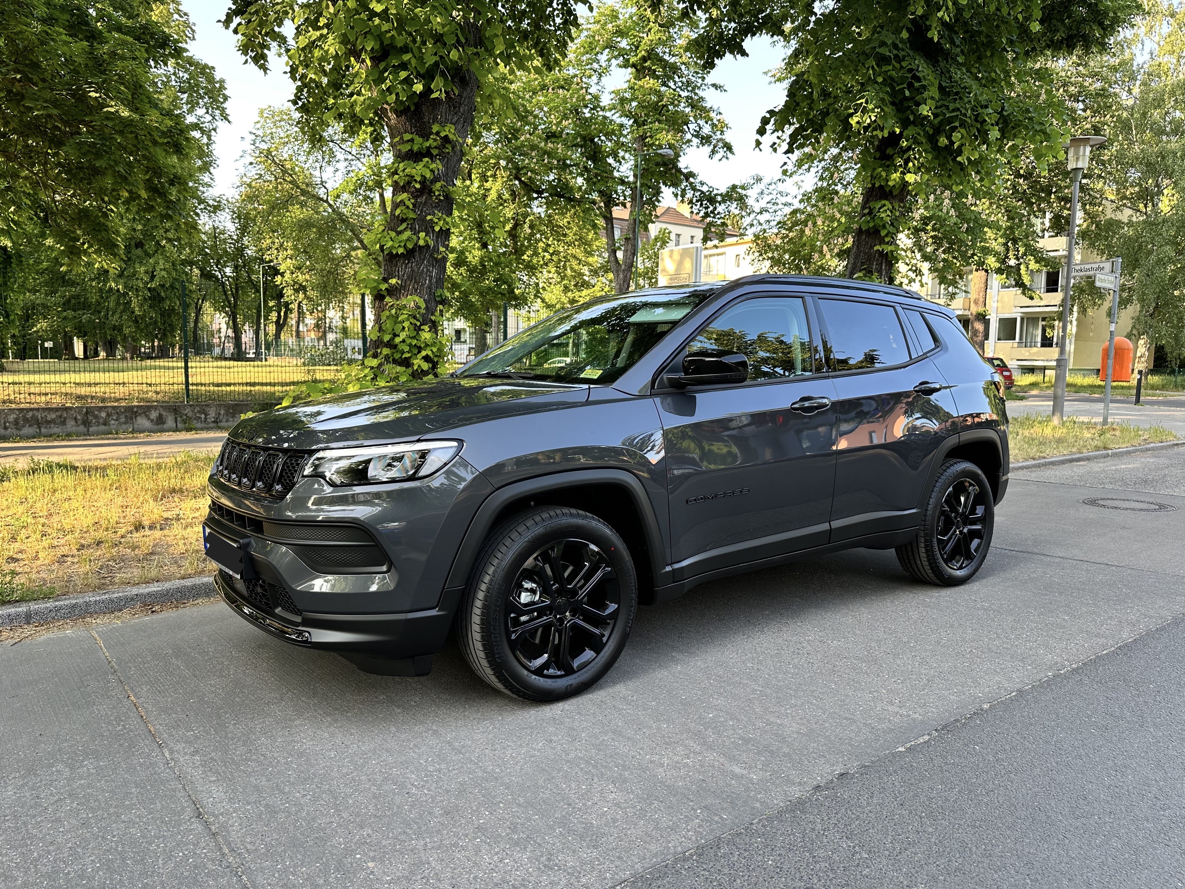 Jeep Compass, 2023, Super 95 / Elektro (Hybrid), Automatik