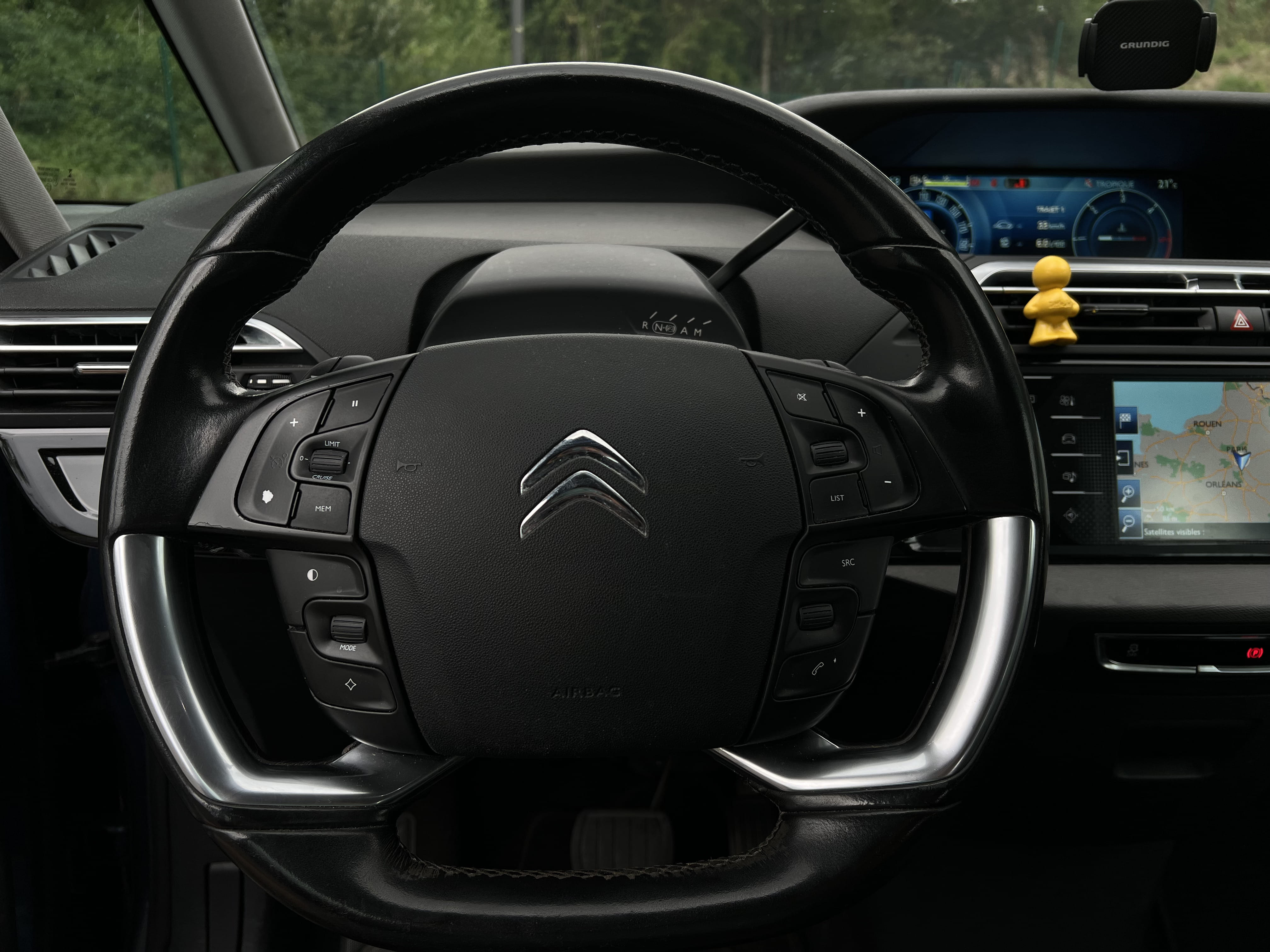 Citroen C4 Picasso avec Entrée audio / iPod
