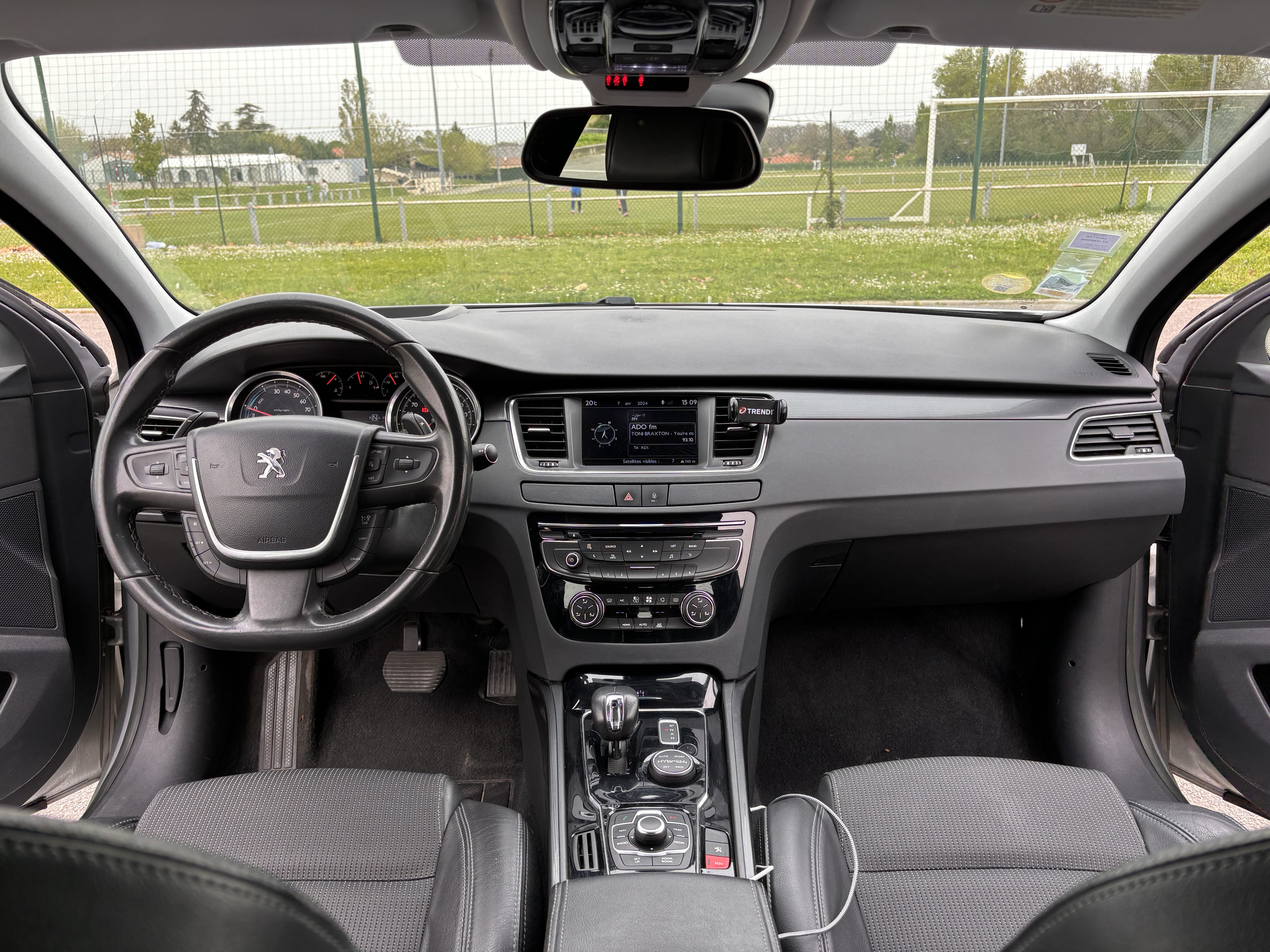 Peugeot 508 avec GPS