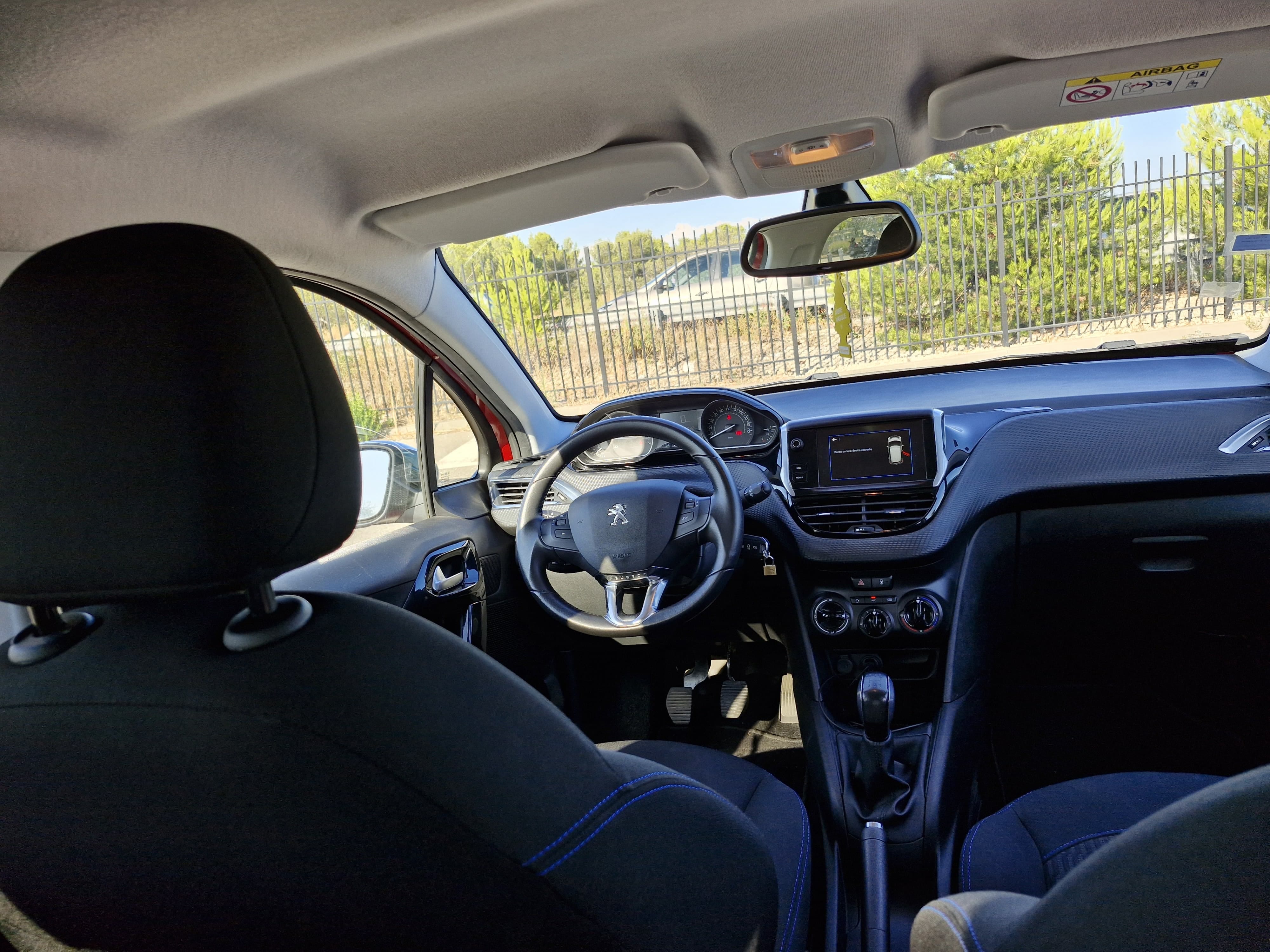 Peugeot 208 avec Régulateur de vitesse