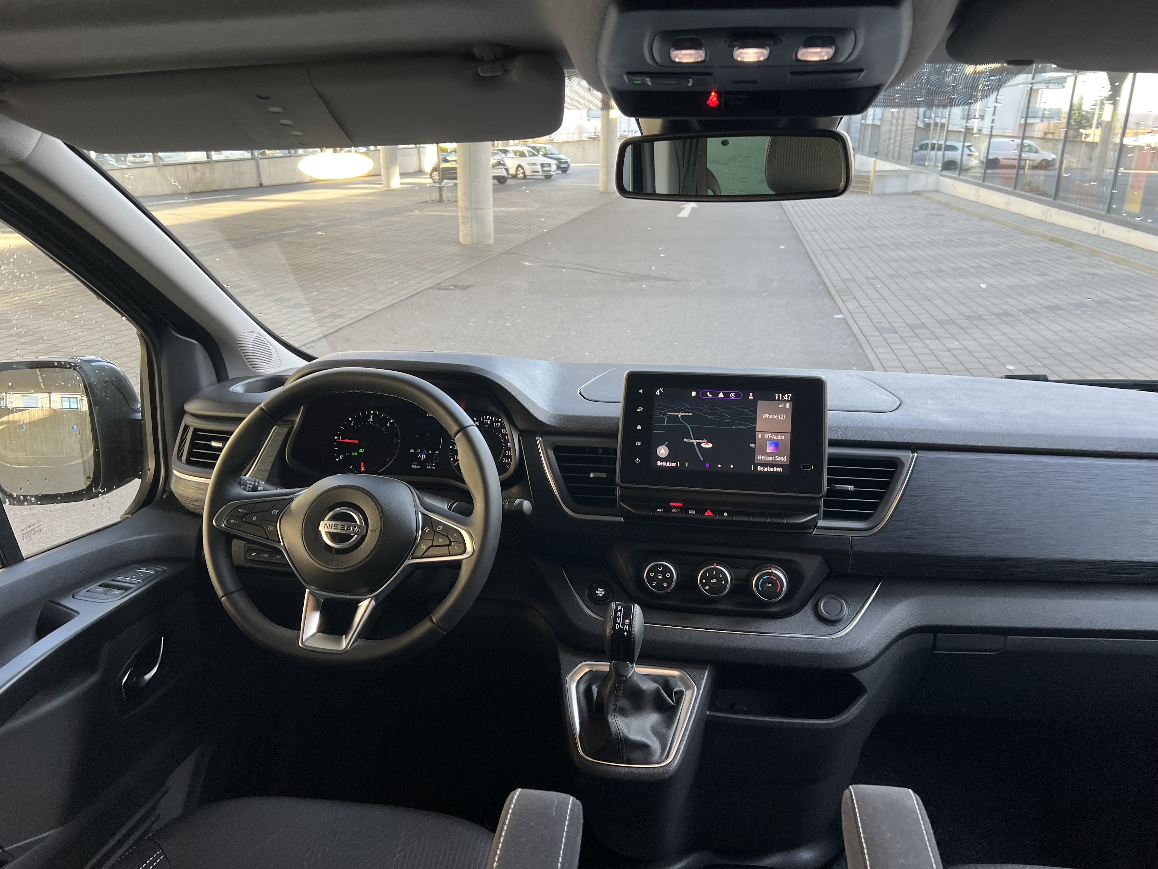 Nissan Primastar Primastar 2.0 Diesel LUXUS VAN Automatik + 2 x Klima + Xenon + Kamera + mit Kindersitz