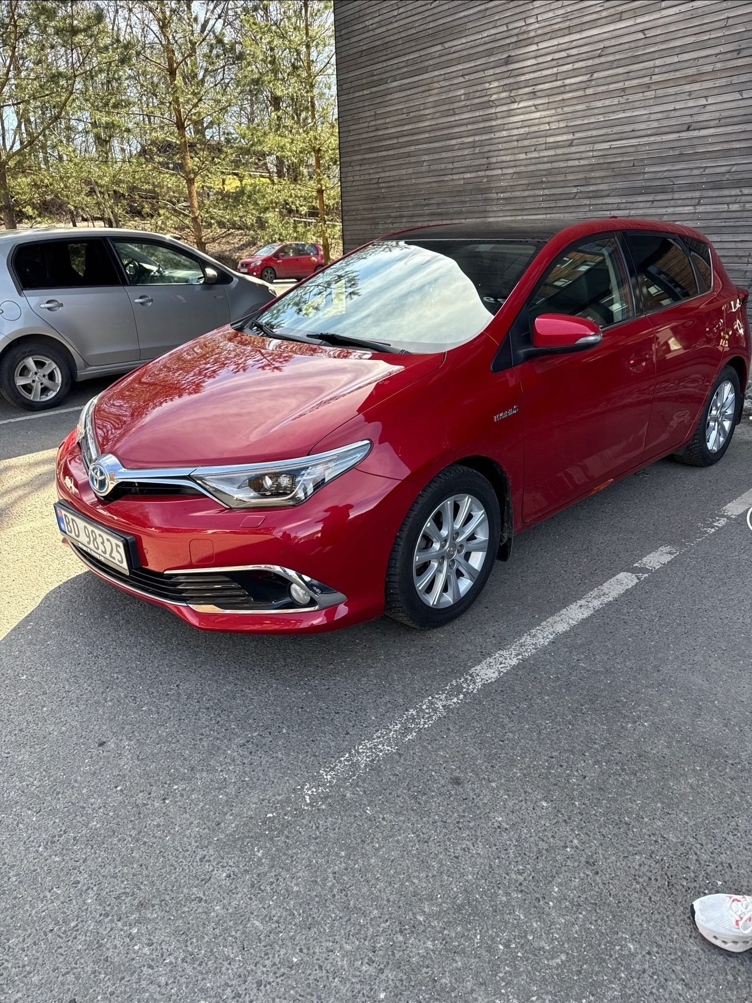 Toyota Auris 1.8 Hybrid, 2016, Blyfri 95 / Electric (hybrid), automatic