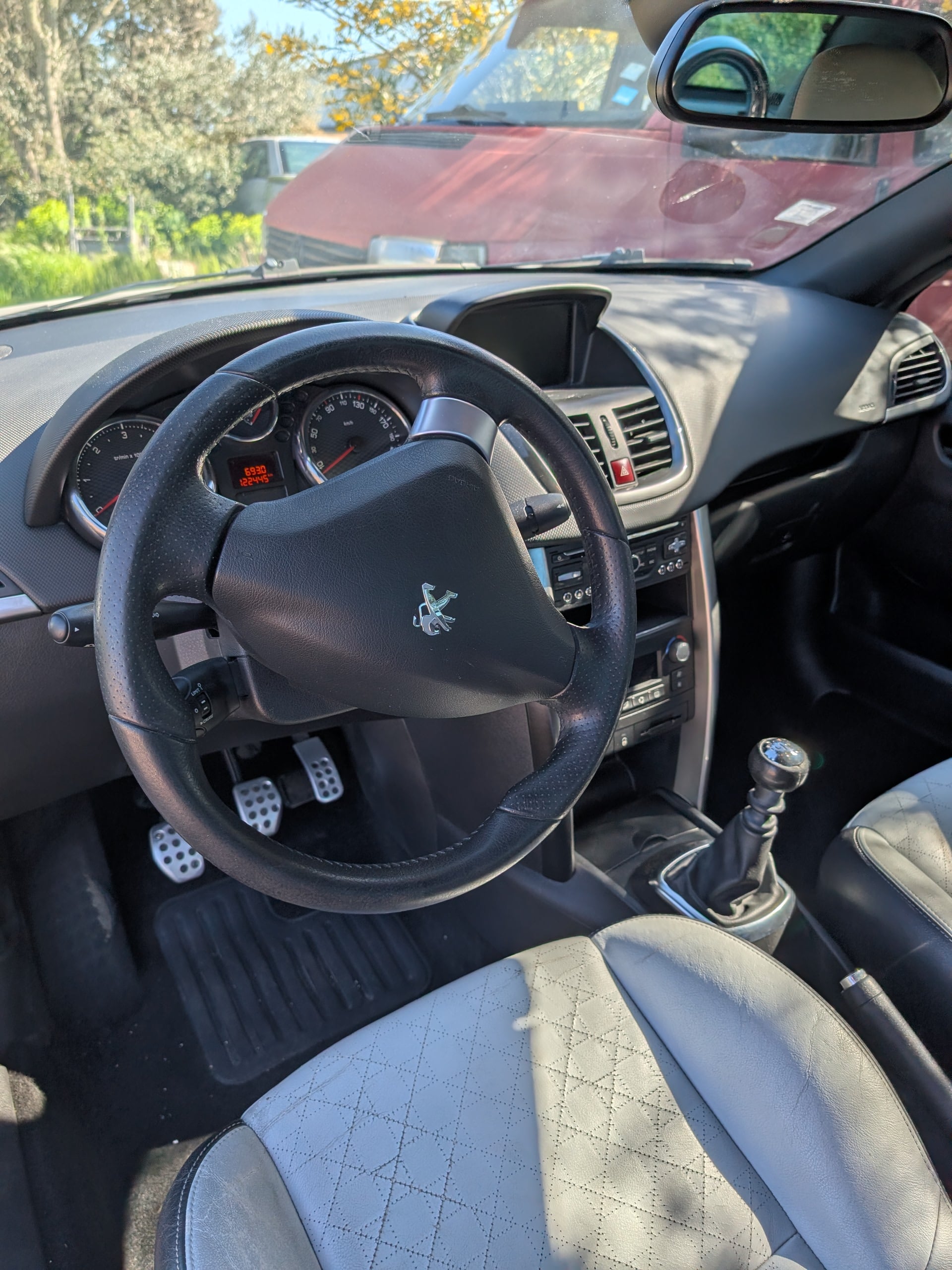 Peugeot 207 CC