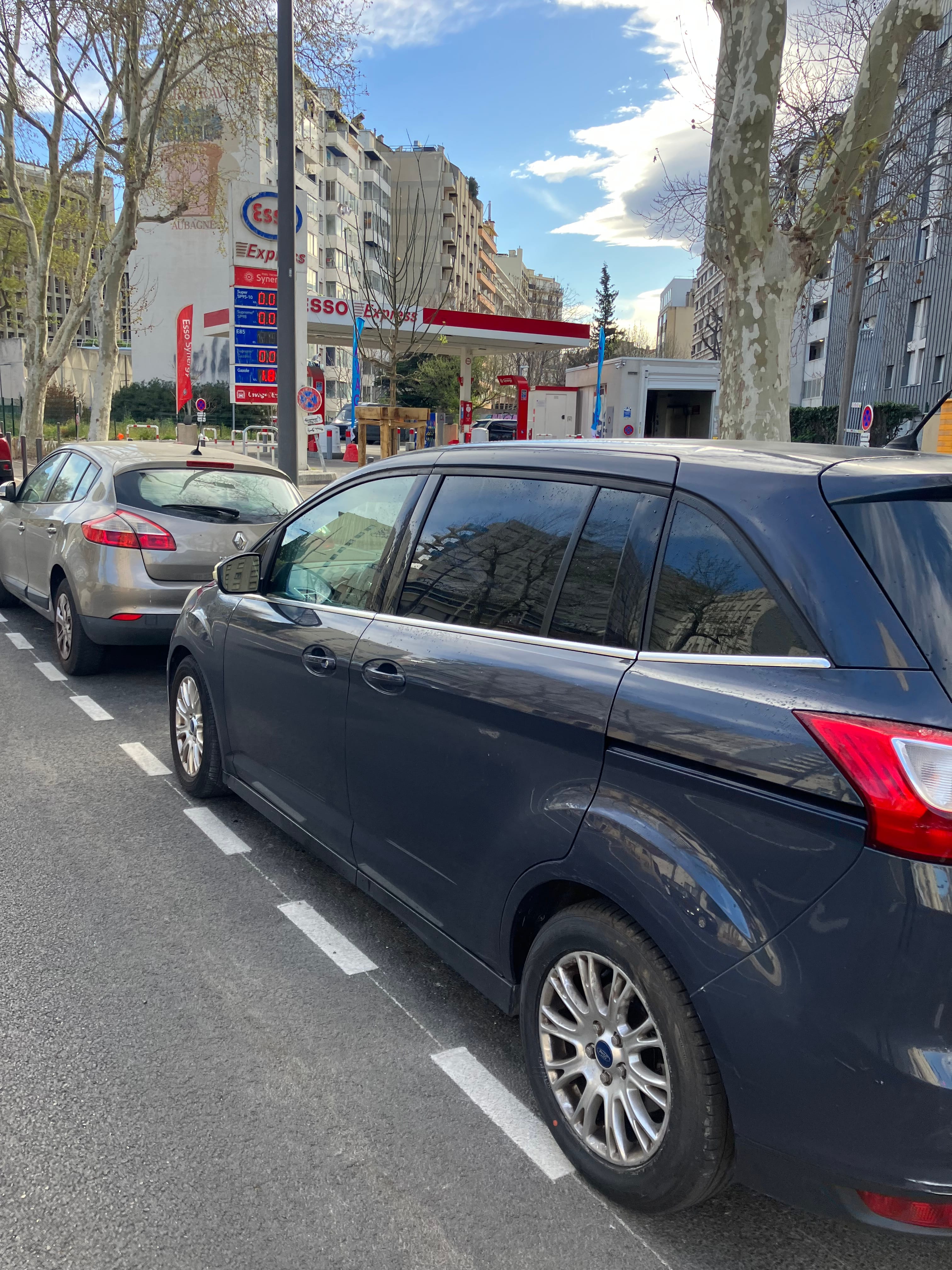 Ford Grand C-Max avec Climatisation